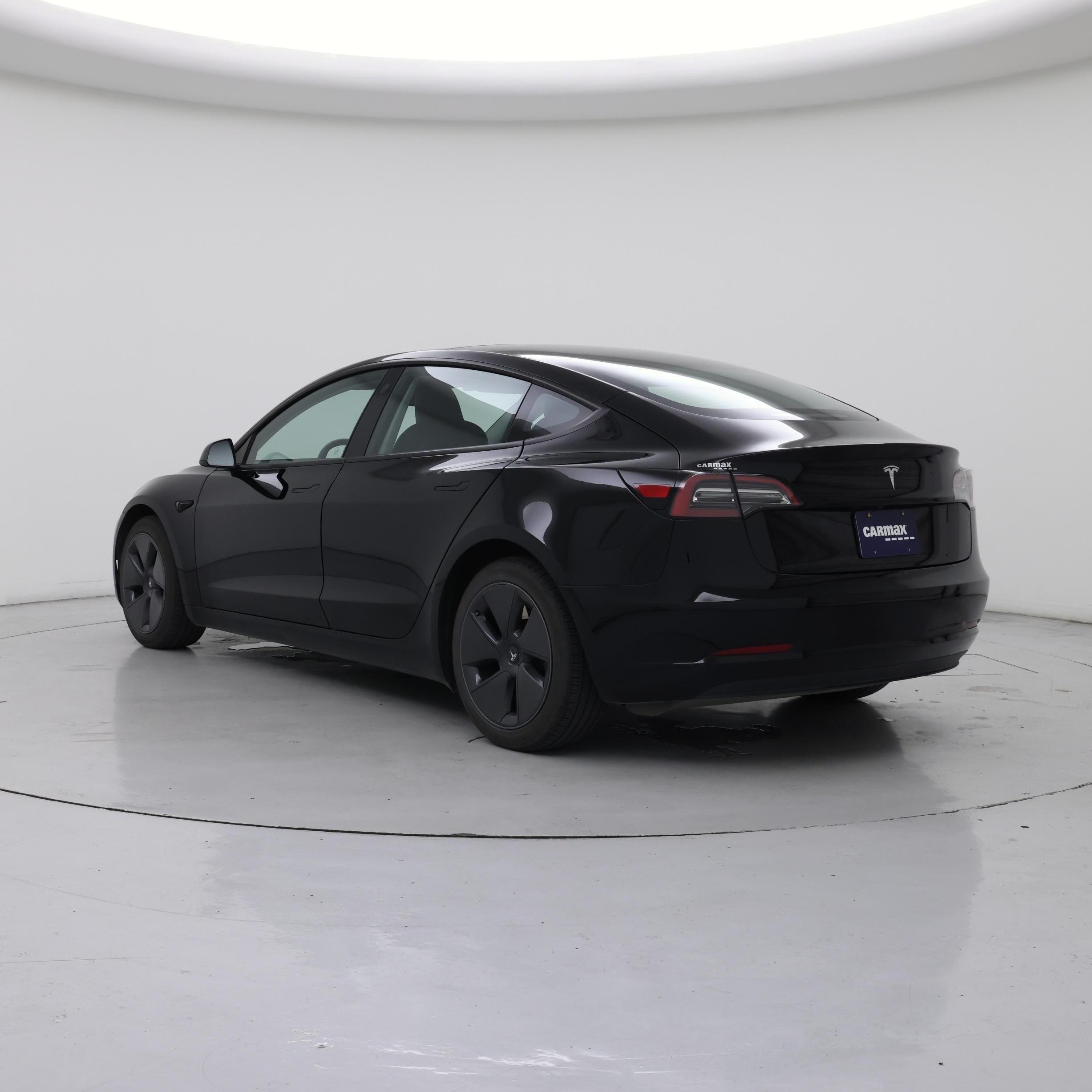 Thumbnail: 2023 Tesla Model 3 - 2