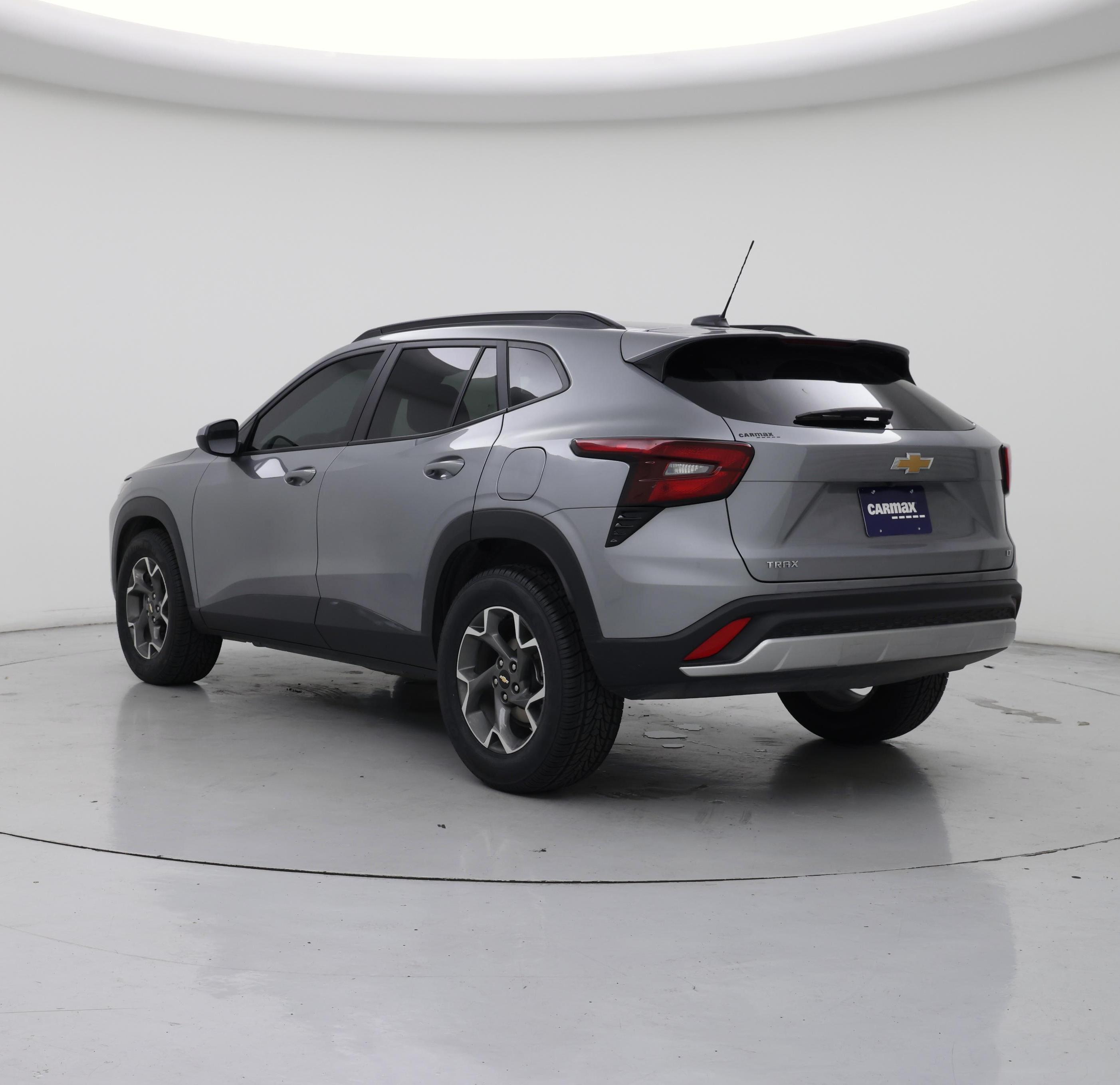 Thumbnail: 2025 Chevrolet Trax - 2