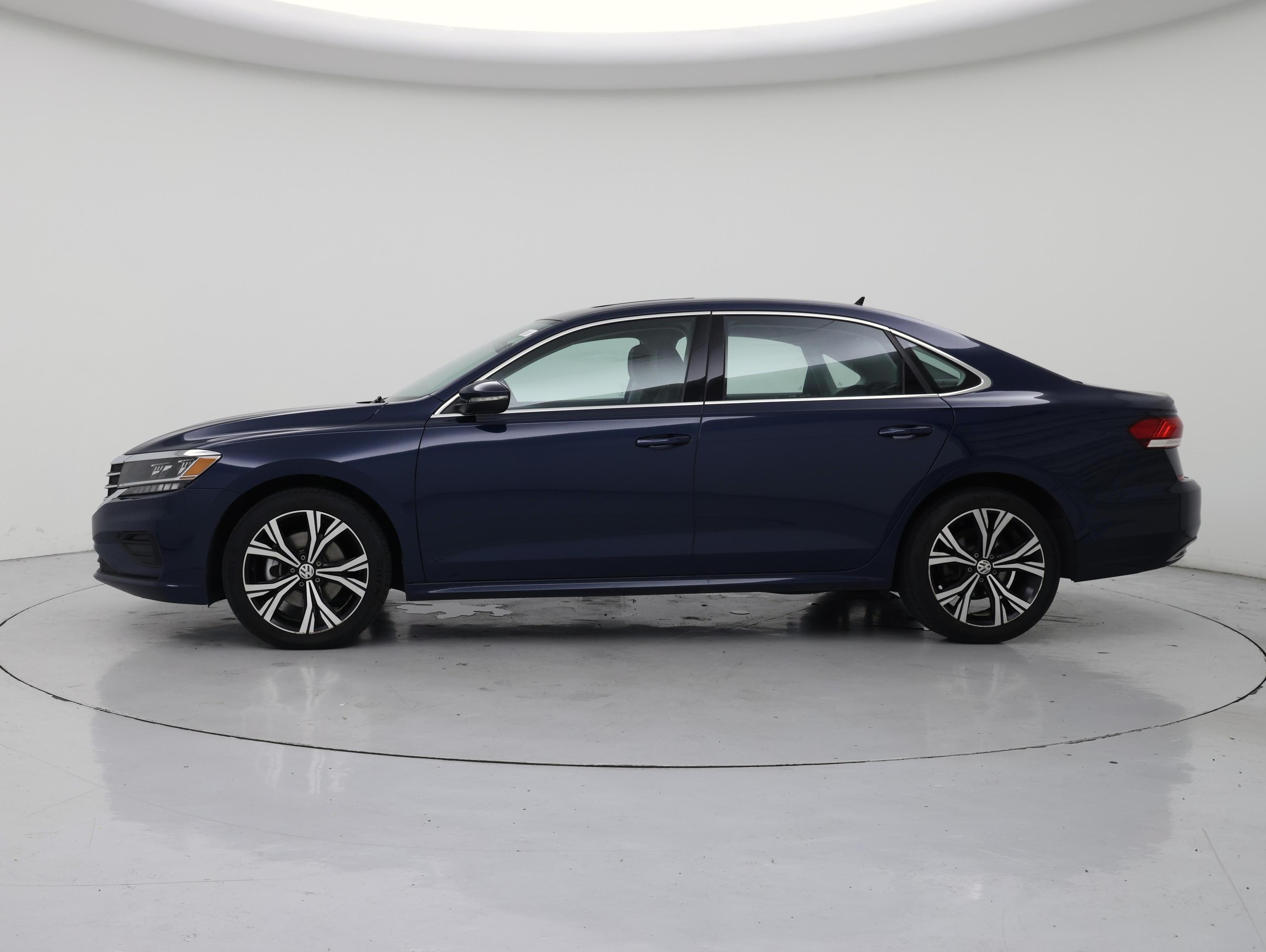 Thumbnail: 2021 Volkswagen Passat - 3