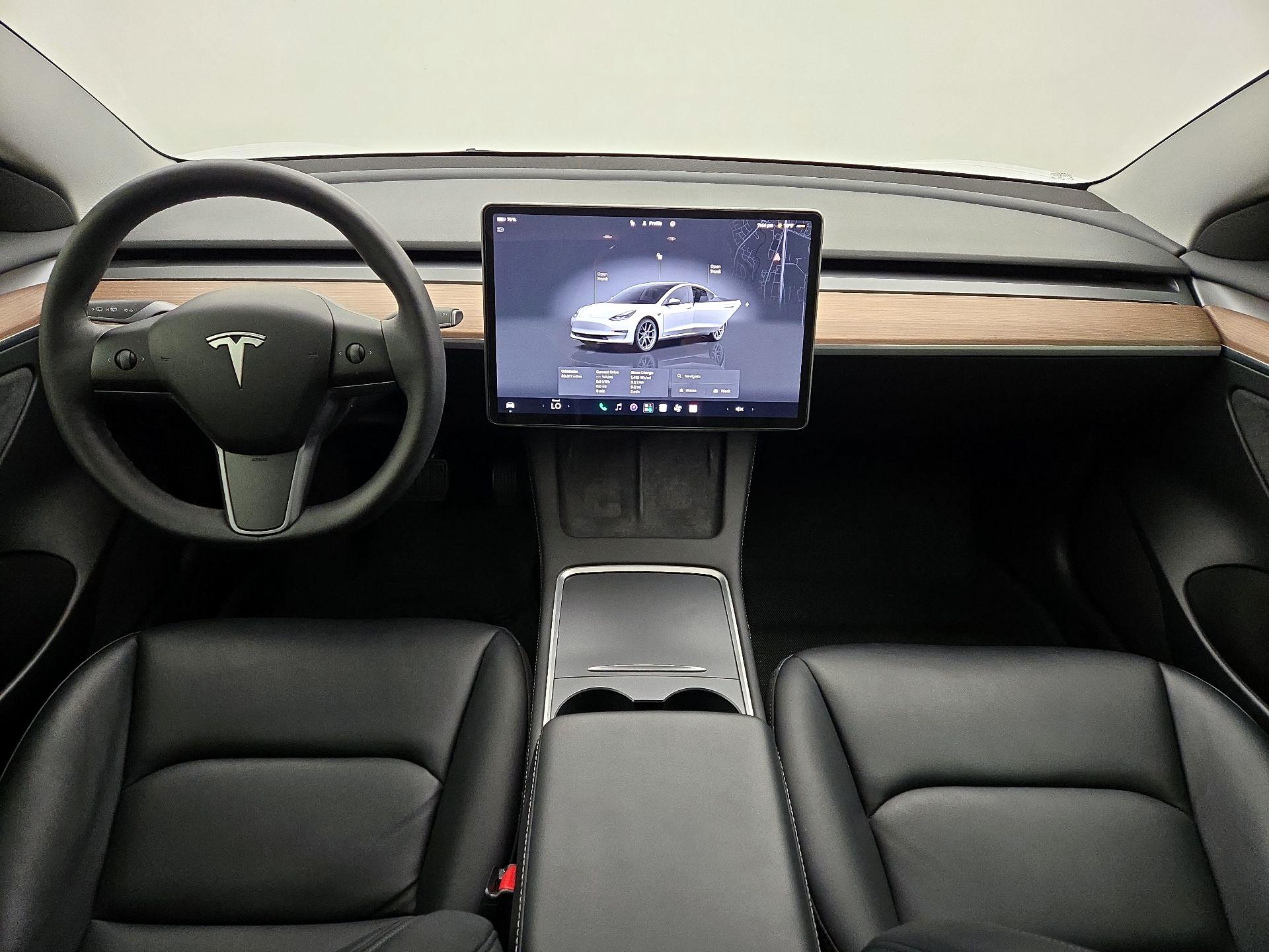 Thumbnail: 2023 Tesla Model 3 - 9
