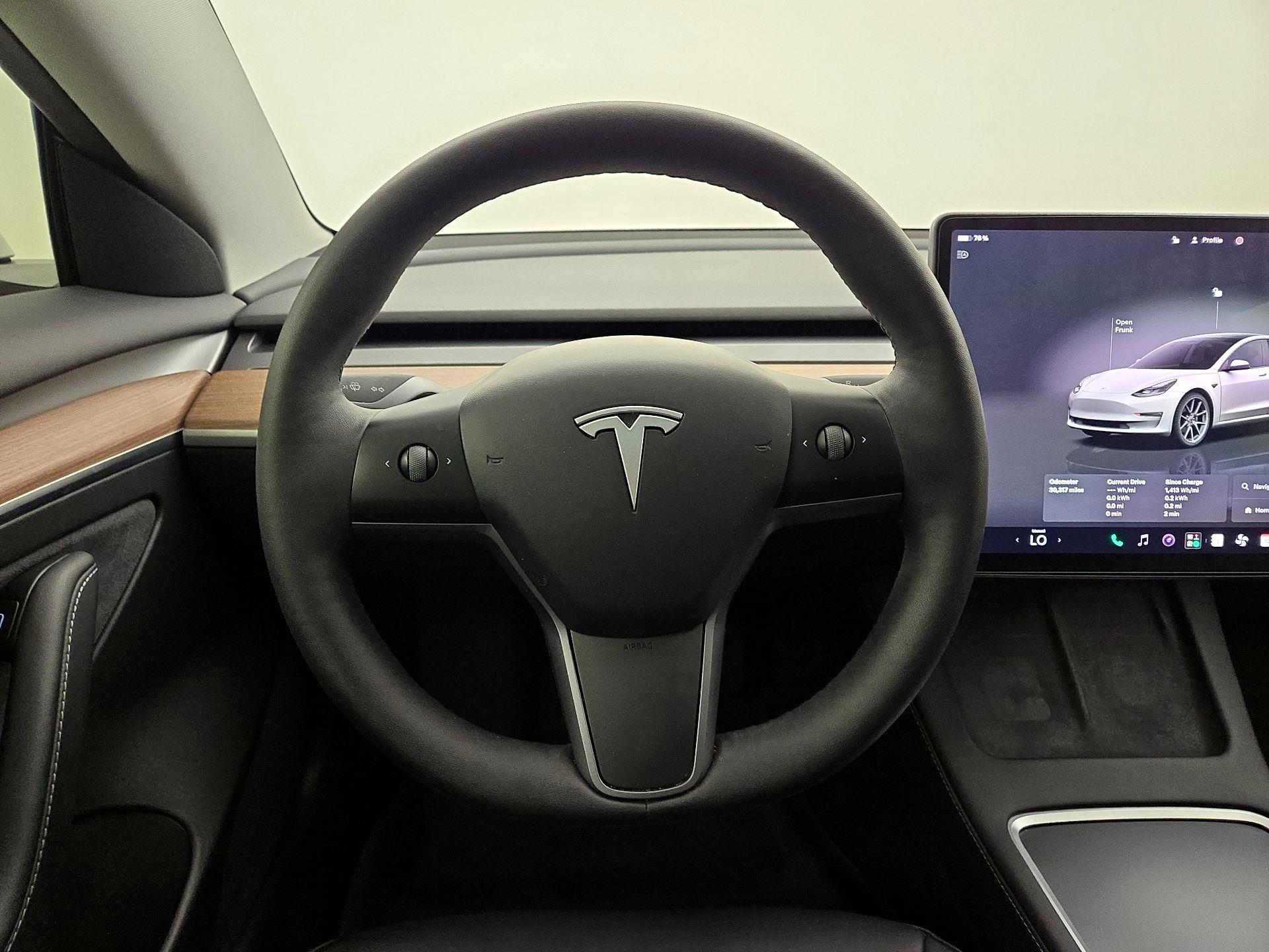 Thumbnail: 2023 Tesla Model 3 - 10