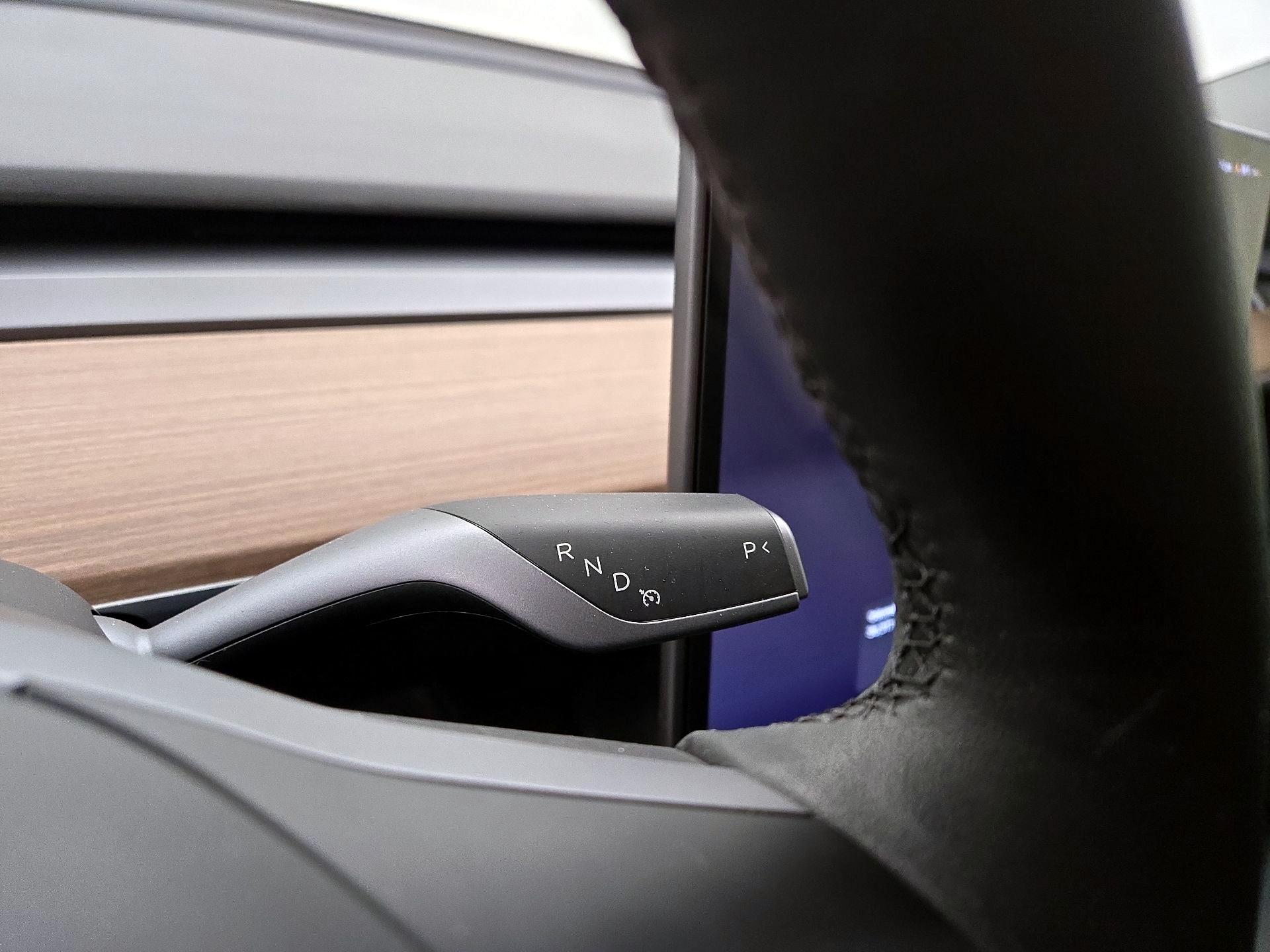 Thumbnail: 2023 Tesla Model 3 - 17