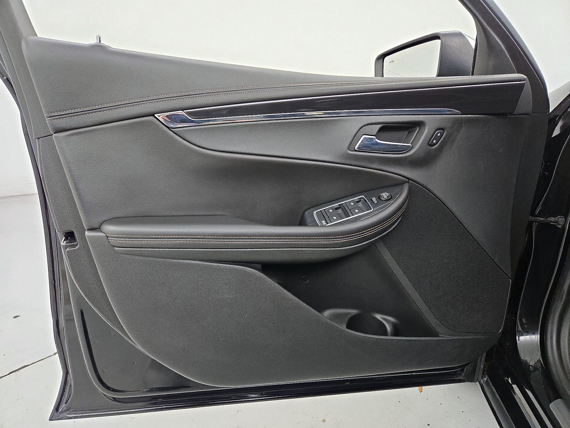 Thumbnail: 2017 Chevrolet Impala - 12