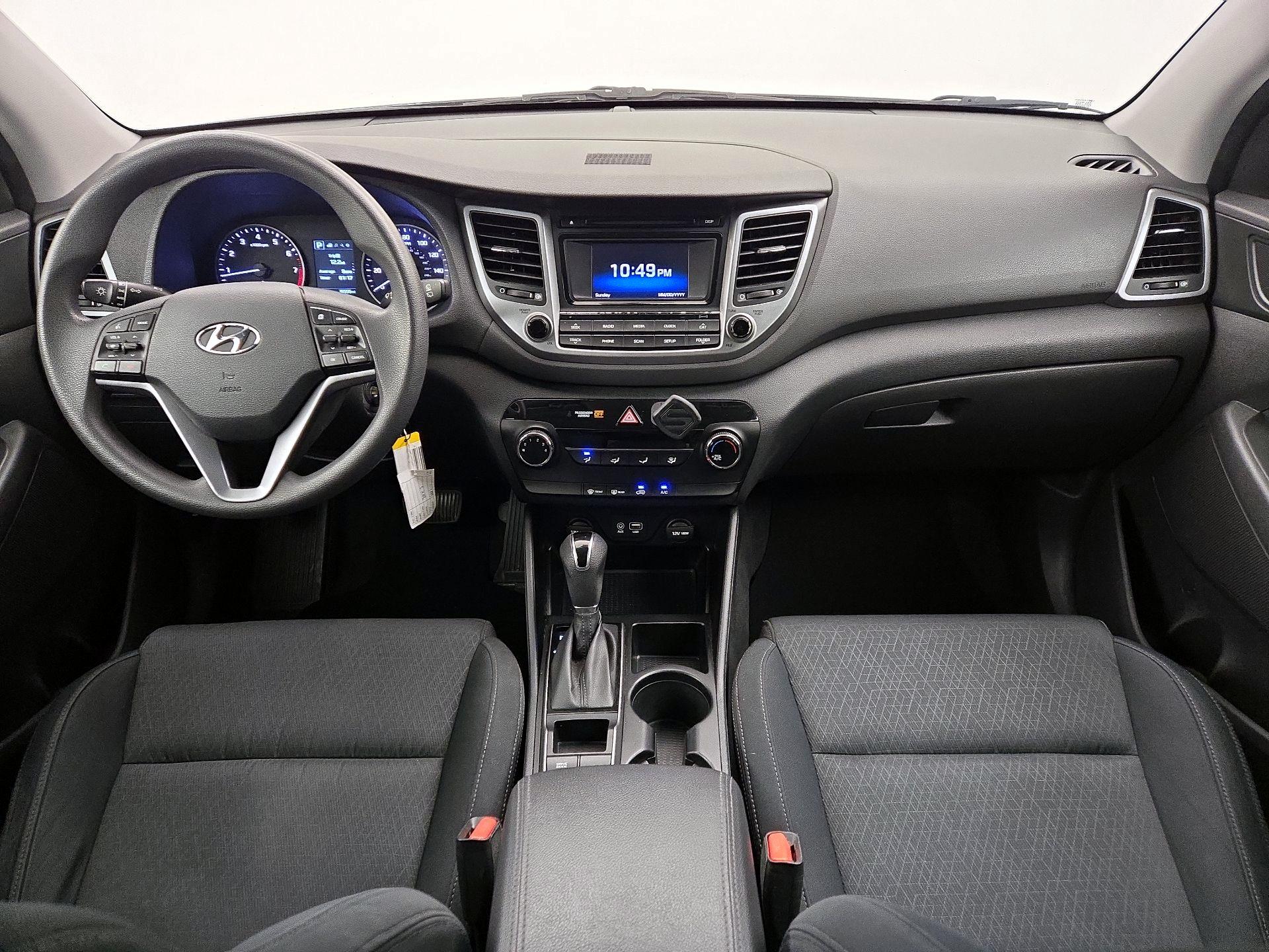 Thumbnail: 2016 Hyundai Tucson - 9