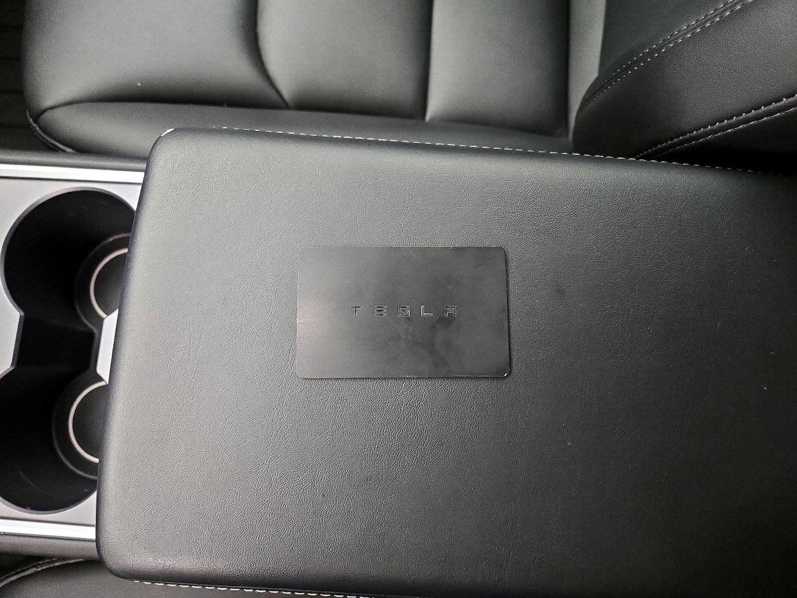 2022 Tesla Model Y Long Range - Photo 24