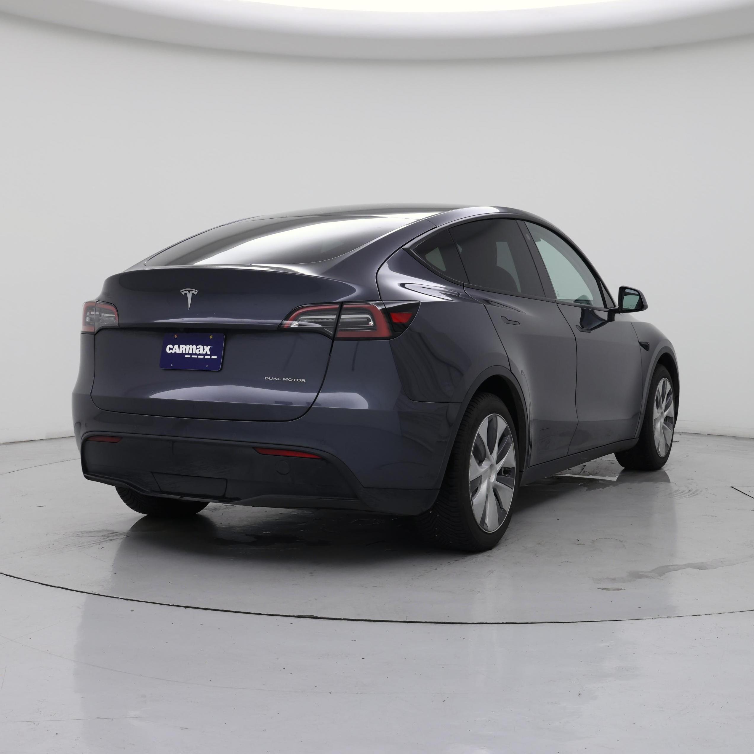 Thumbnail: 2022 Tesla Model Y - 8