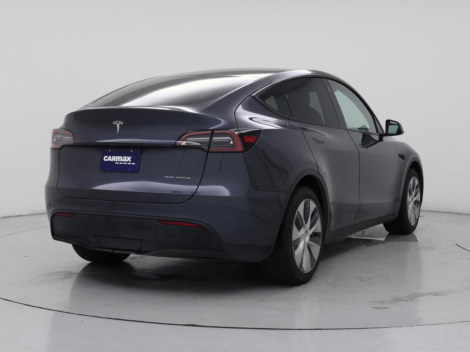 2022 Tesla Model Y Long Range - Photo 9