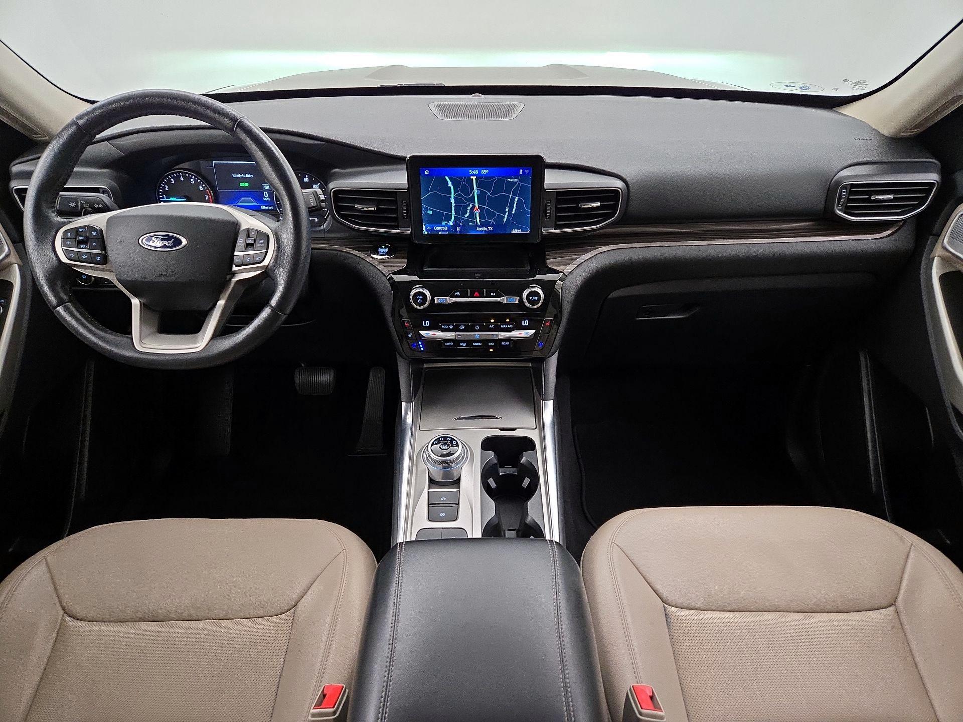 Thumbnail: 2021 Ford Explorer - 9