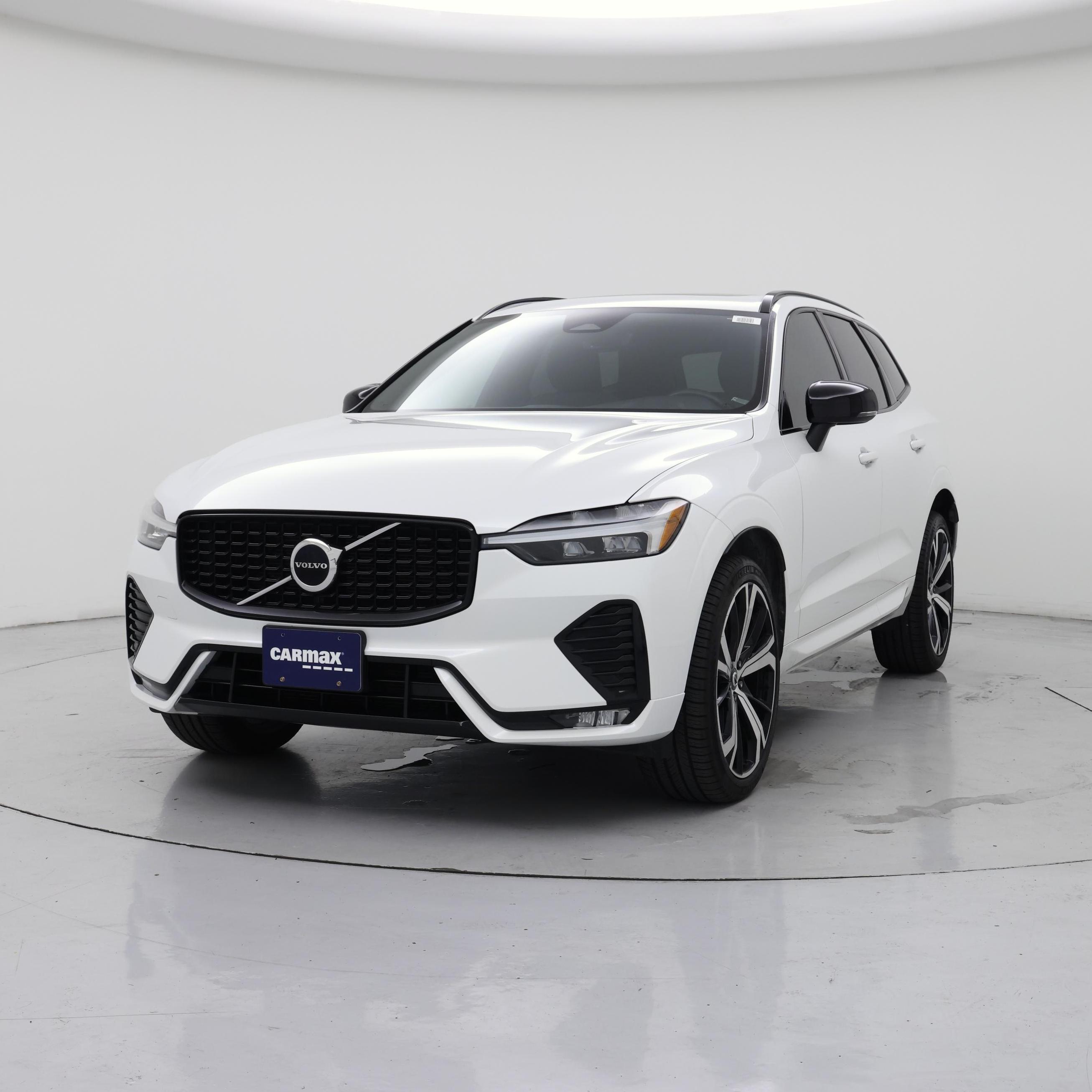 Thumbnail: 2022 Volvo XC60 - 4
