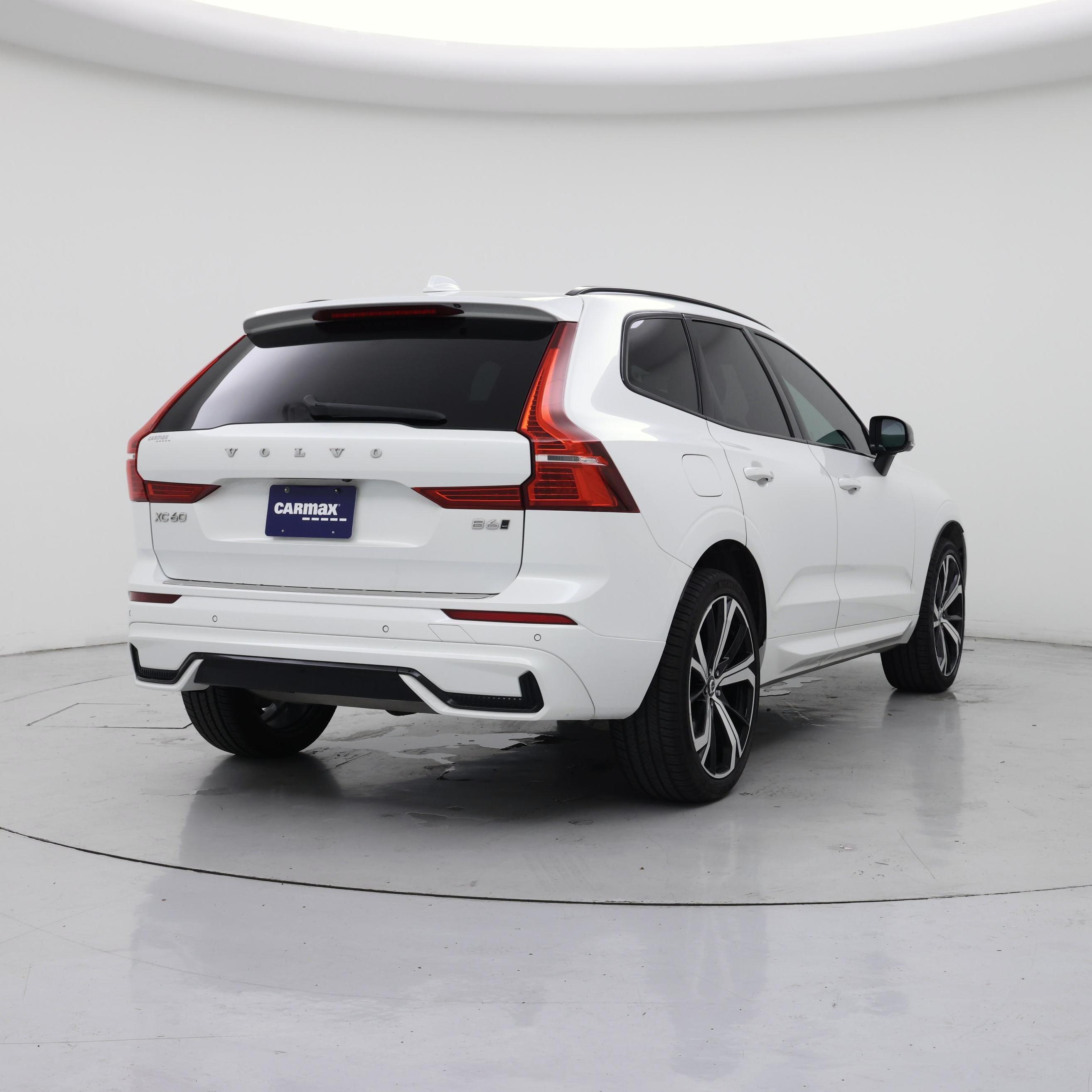 Thumbnail: 2022 Volvo XC60 - 8