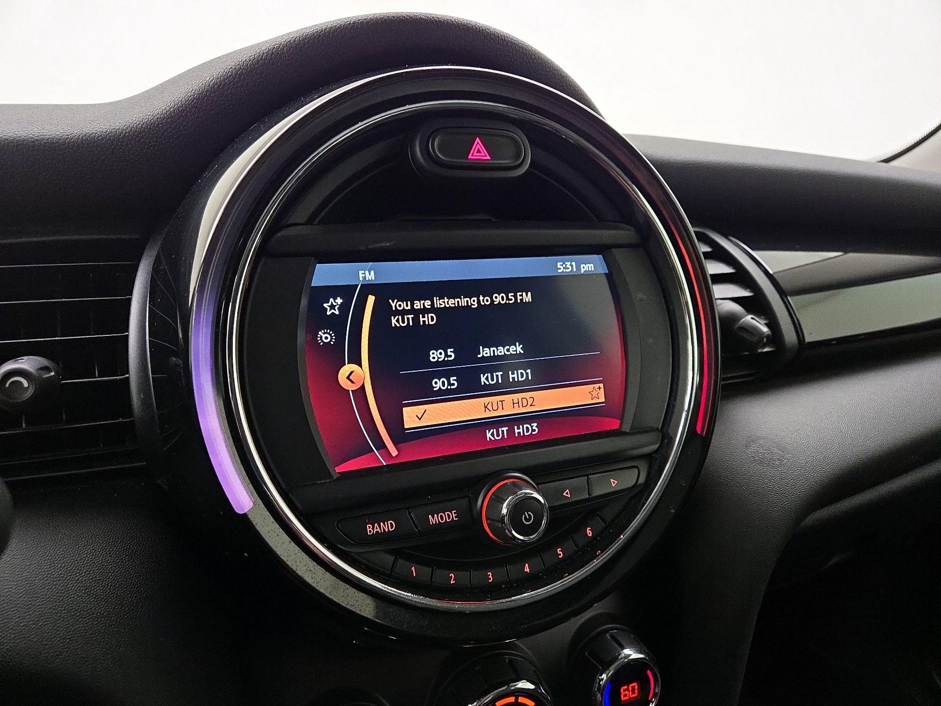 Thumbnail: 2019 MINI Cooper Hardtop - 15