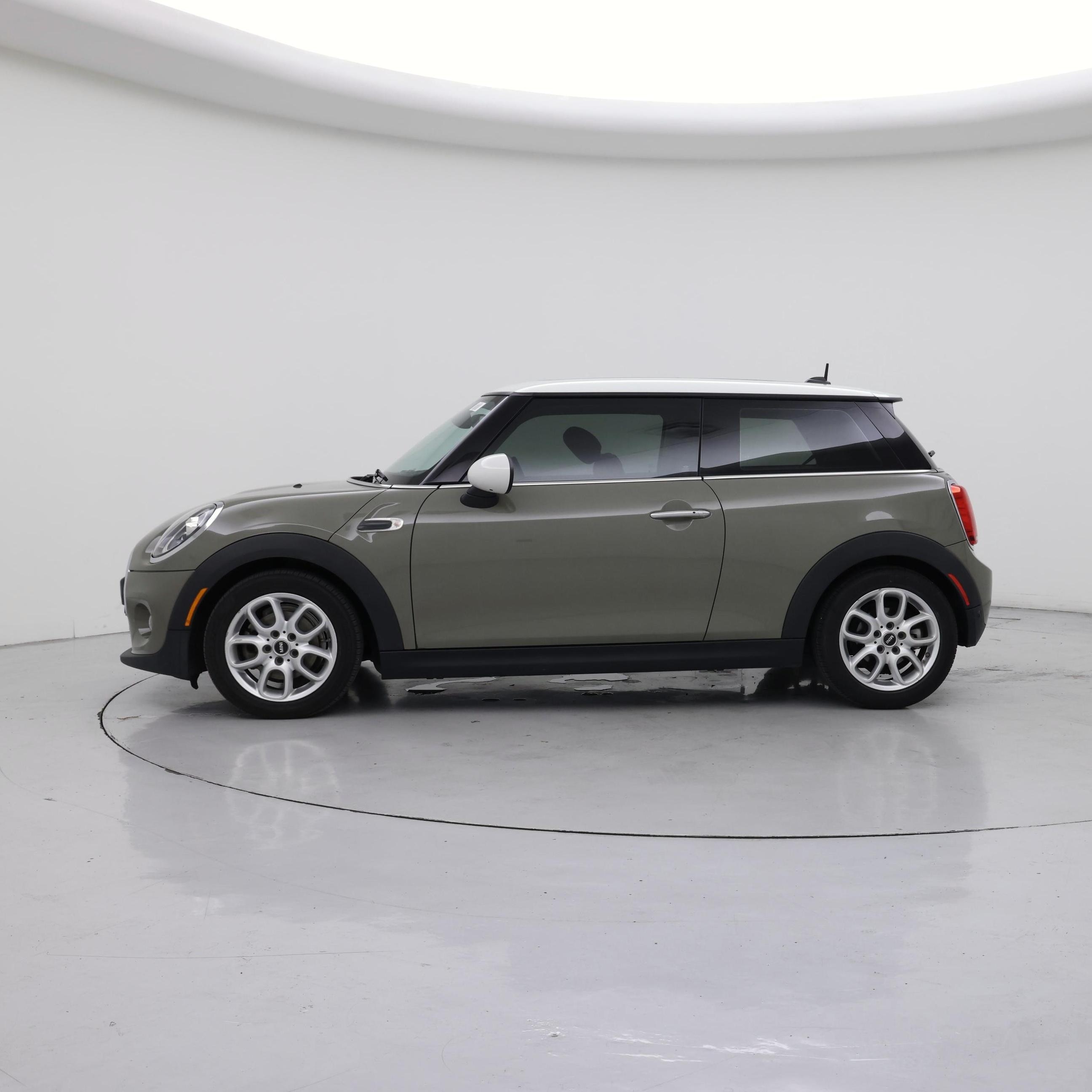 Thumbnail: 2019 MINI Cooper Hardtop - 3