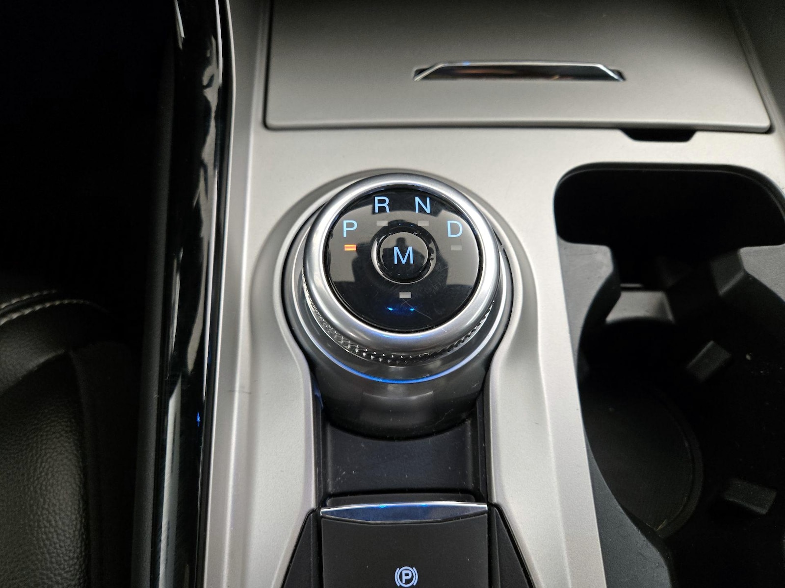 2023 Ford Explorer ST - Photo 19