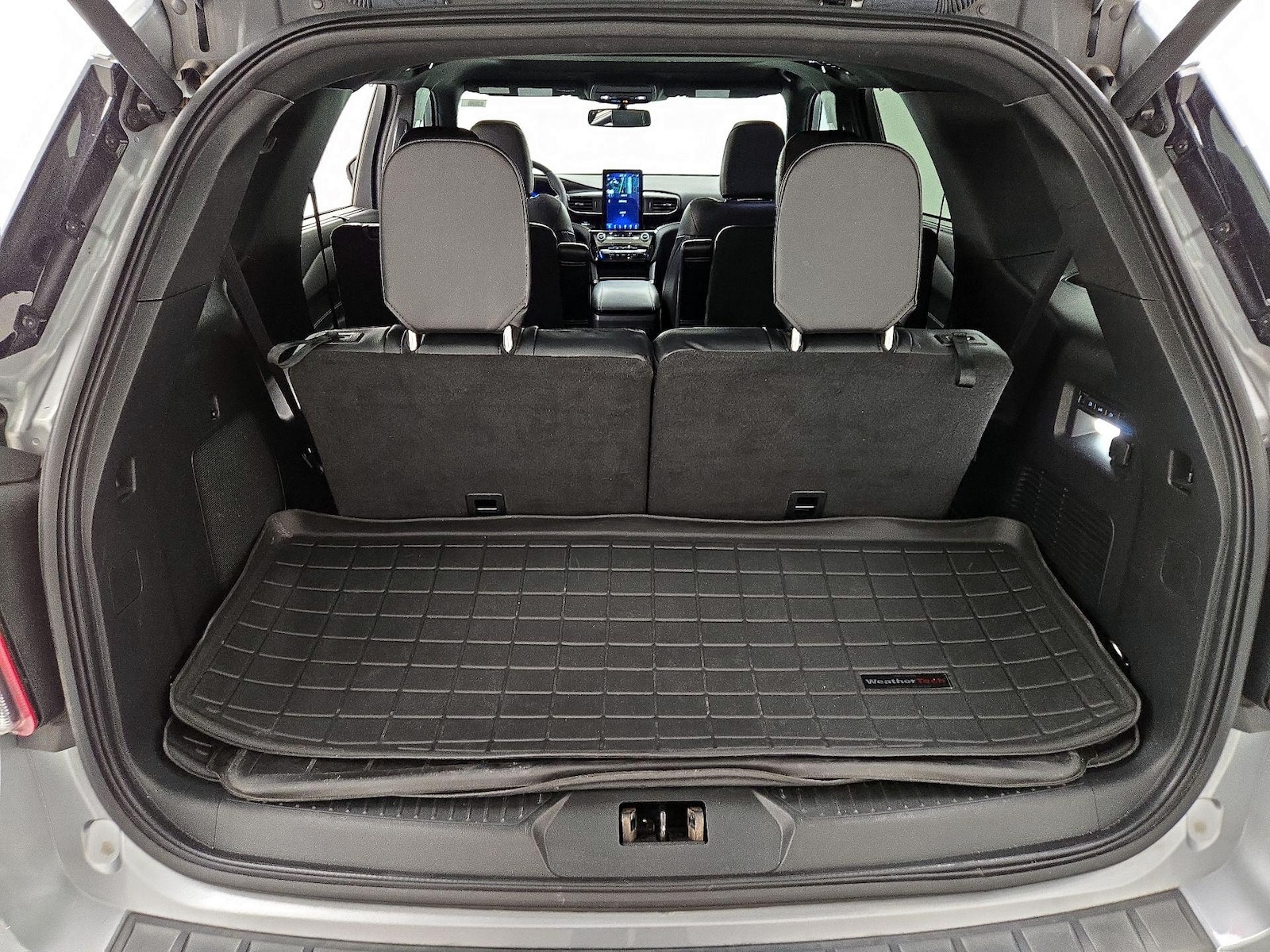 2023 Ford Explorer ST - Photo 24