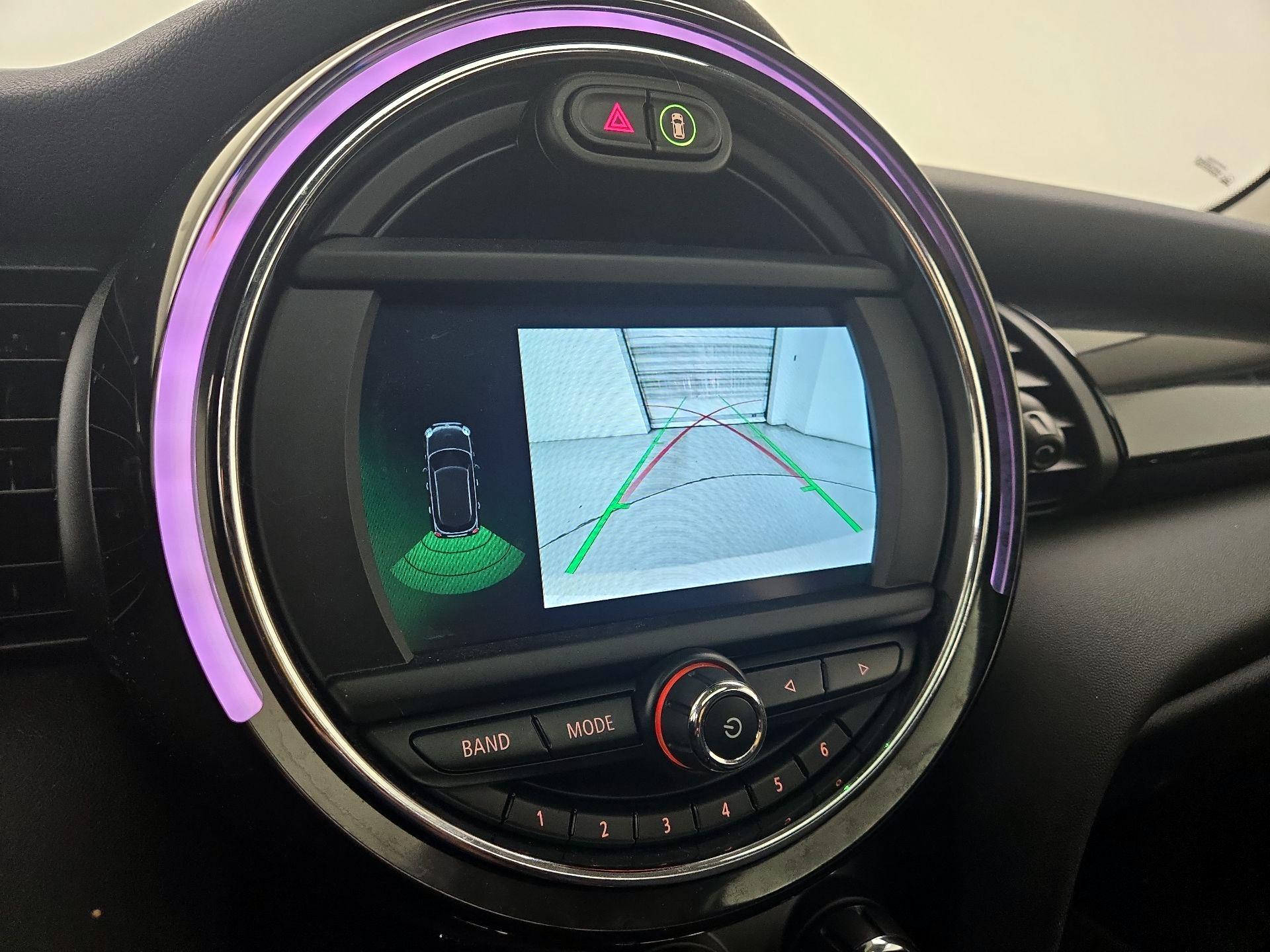 Thumbnail: 2019 MINI Cooper Hardtop - 14