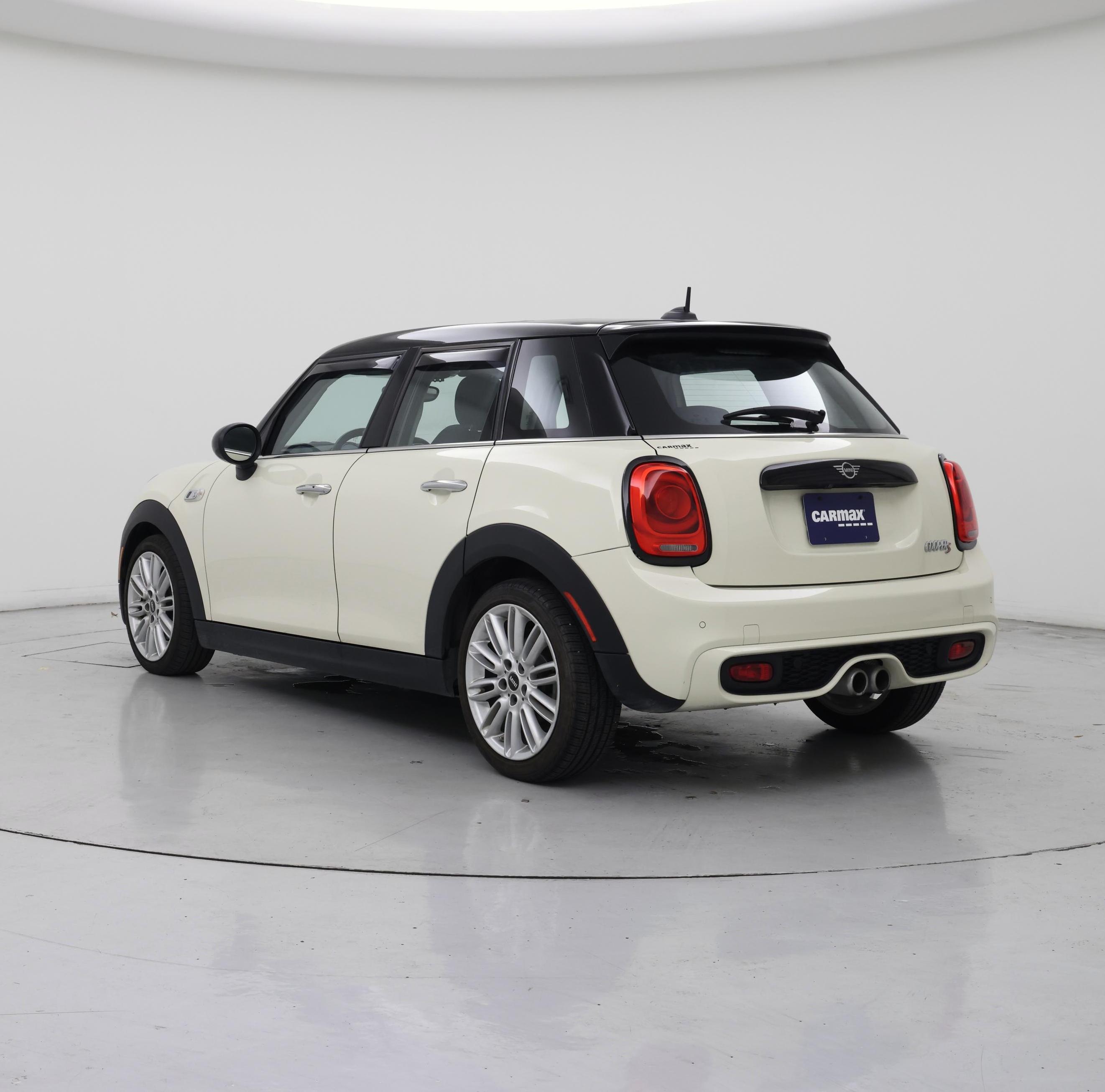Thumbnail: 2019 MINI Cooper Hardtop - 2