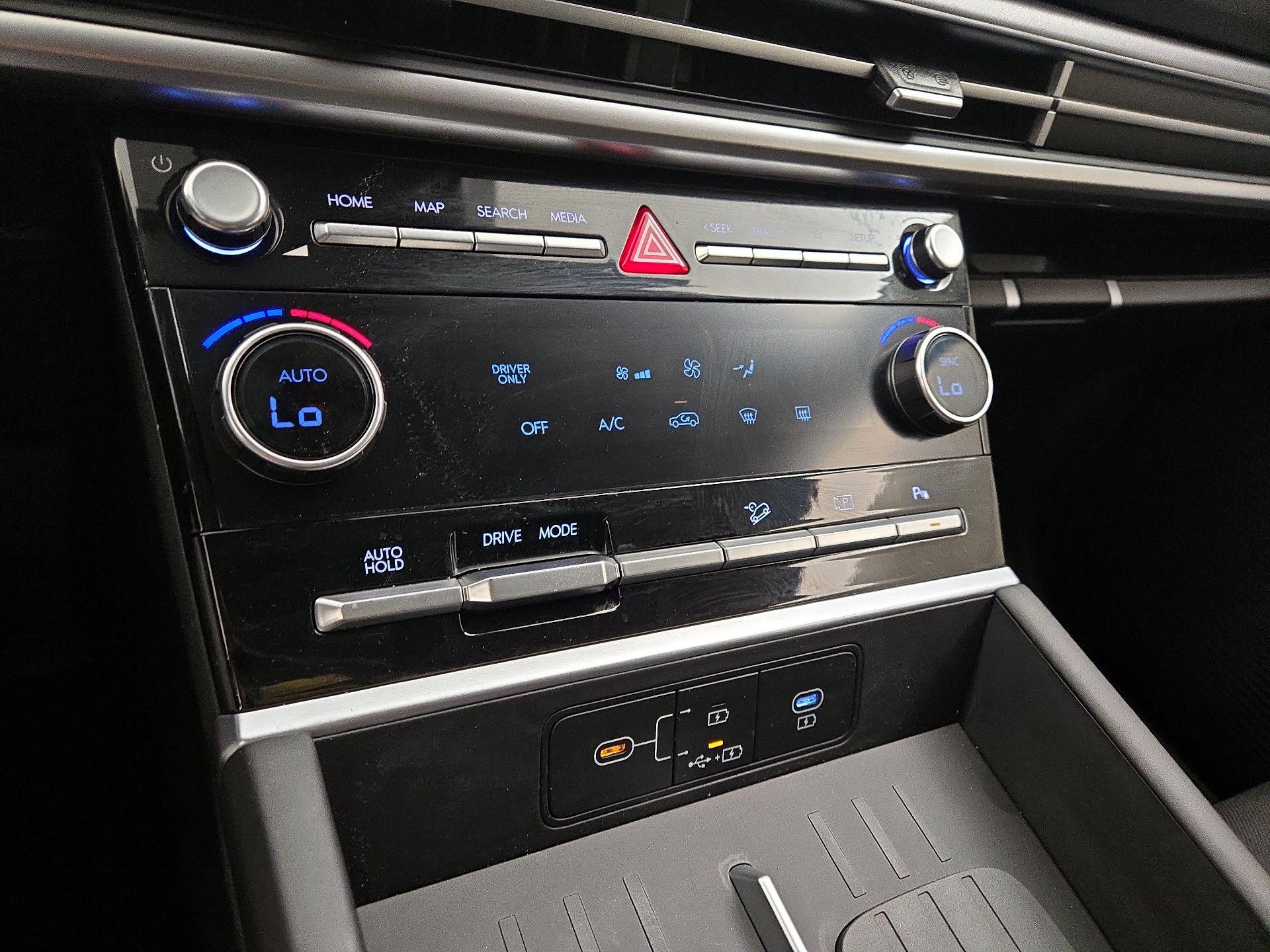 Thumbnail: 2026 Hyundai Santa Fe - 16
