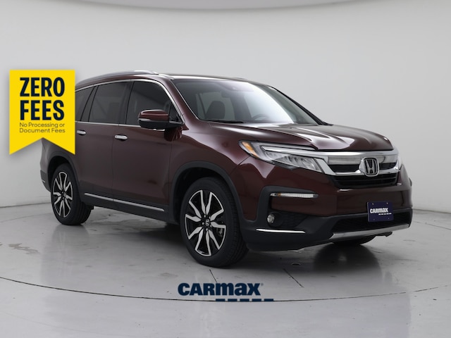 Red (Burgundy) 2022 Honda Pilot Touring FWD with Rear Captain's Chairs SUV / Crossover Front-Wheel Drive Automatic