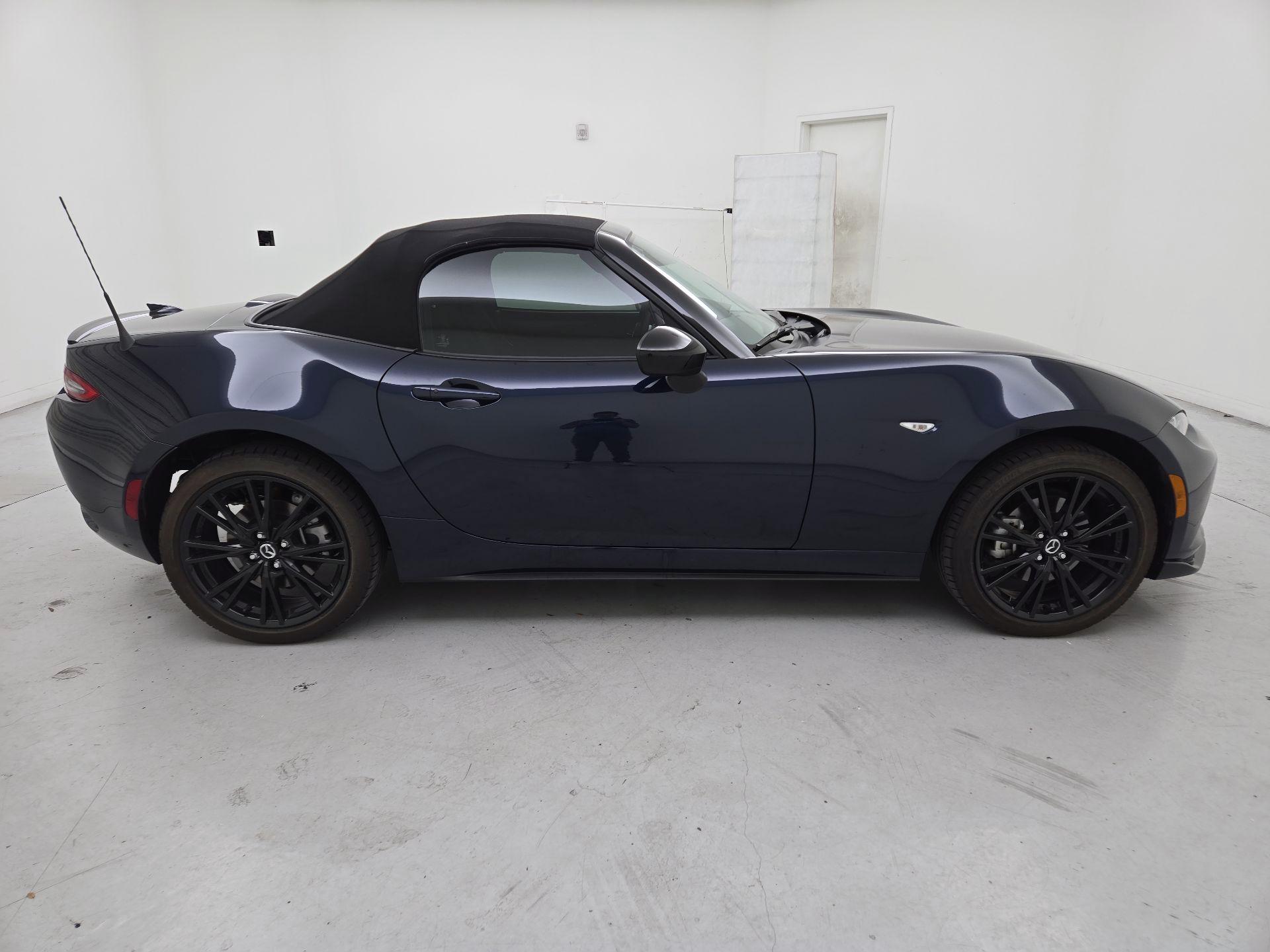 Thumbnail: 2025 Mazda MX-5 Miata - 4