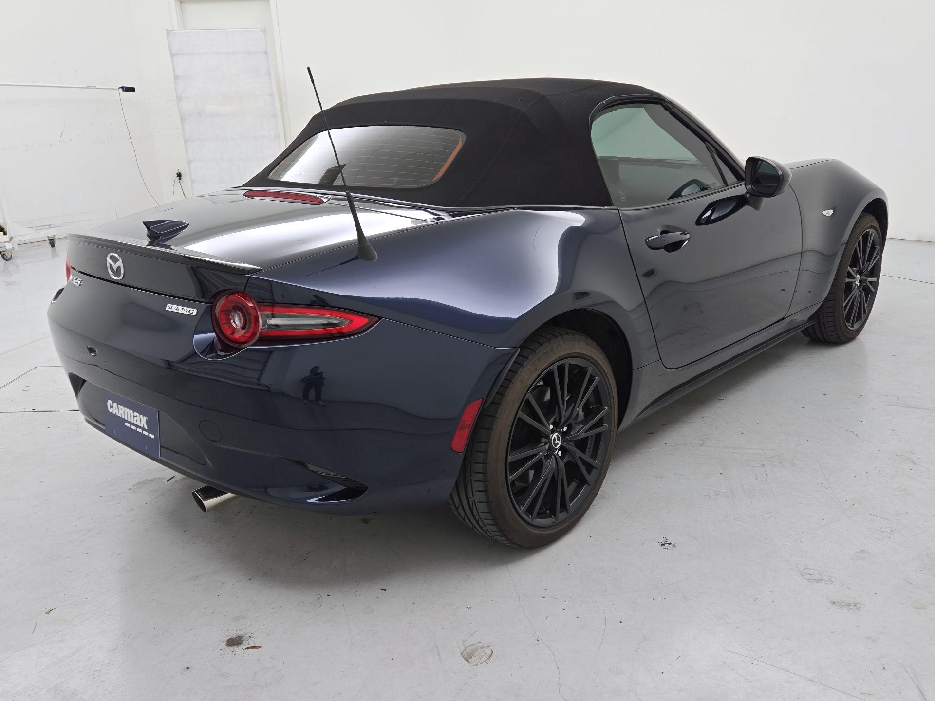 Thumbnail: 2025 Mazda MX-5 Miata - 5