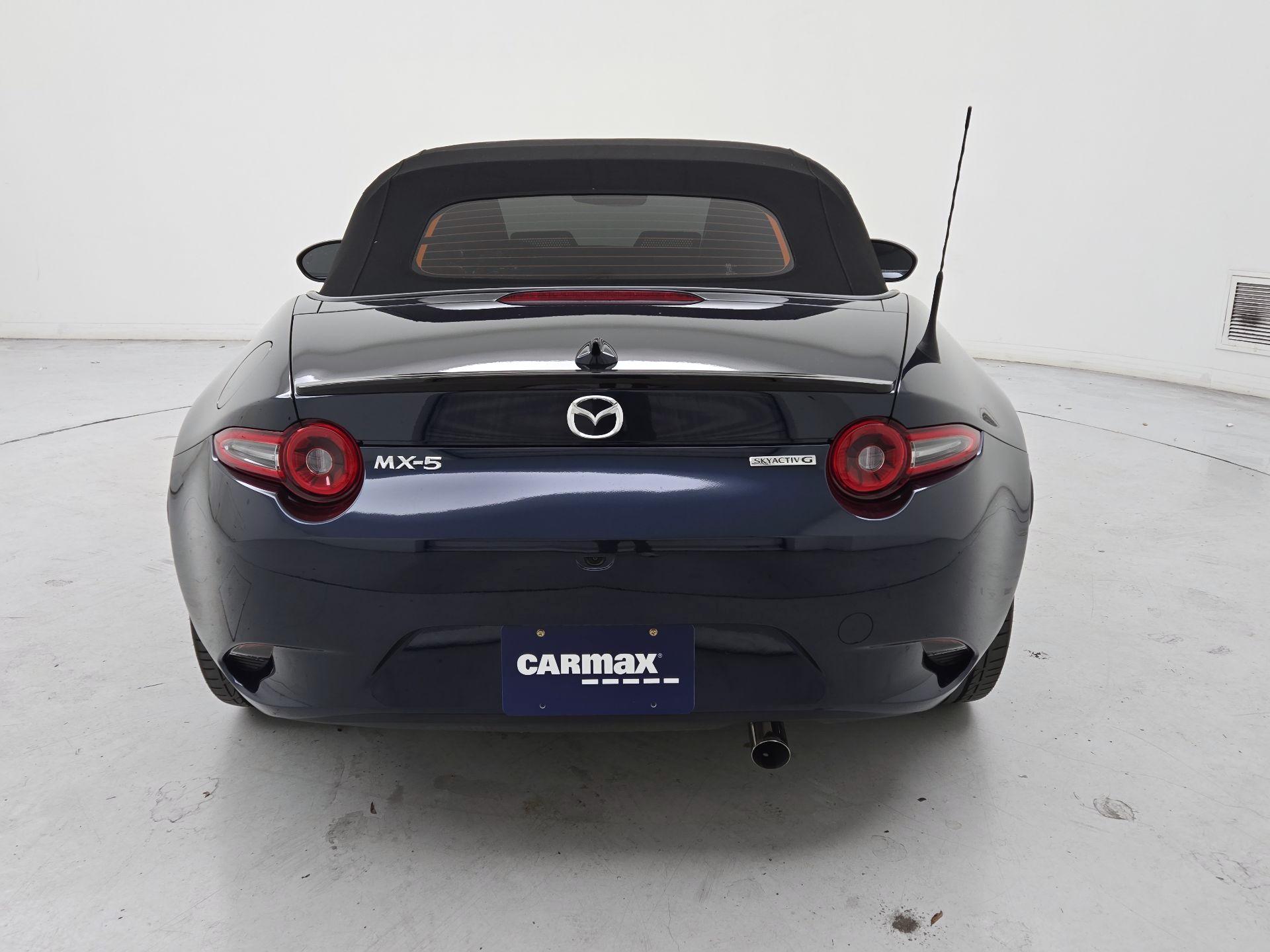Thumbnail: 2025 Mazda MX-5 Miata - 6