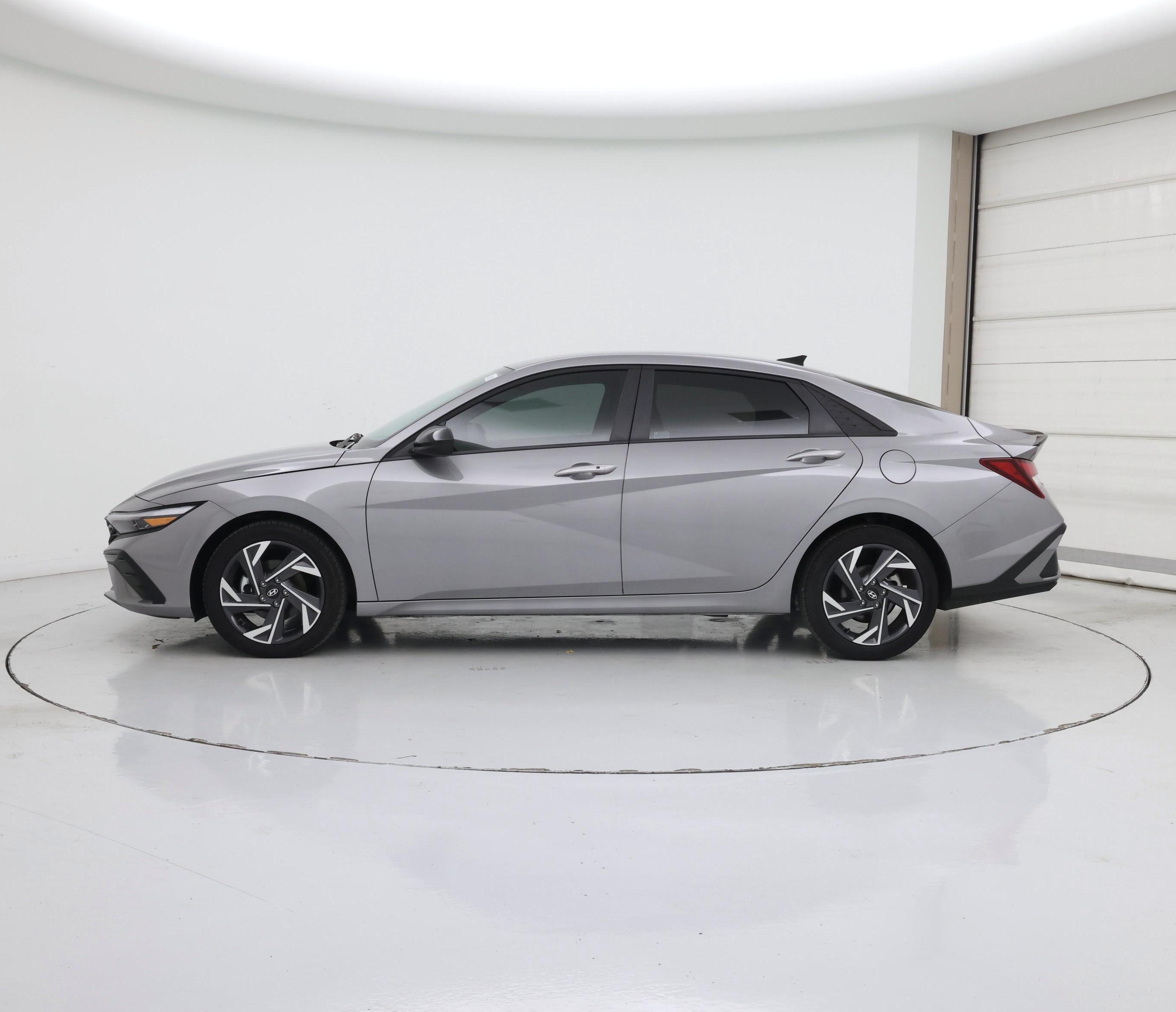 Thumbnail: 2025 Hyundai Elantra - 3