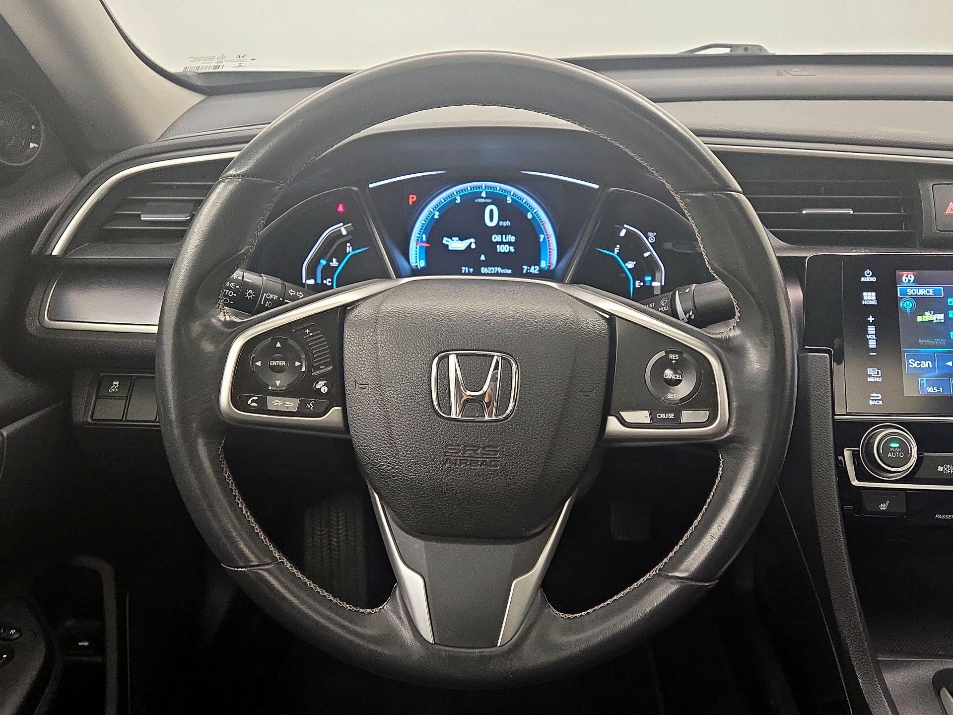 Thumbnail: 2016 Honda Civic - 10