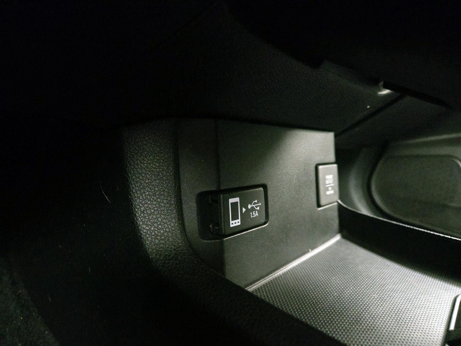 Thumbnail: 2016 Honda Civic - 18