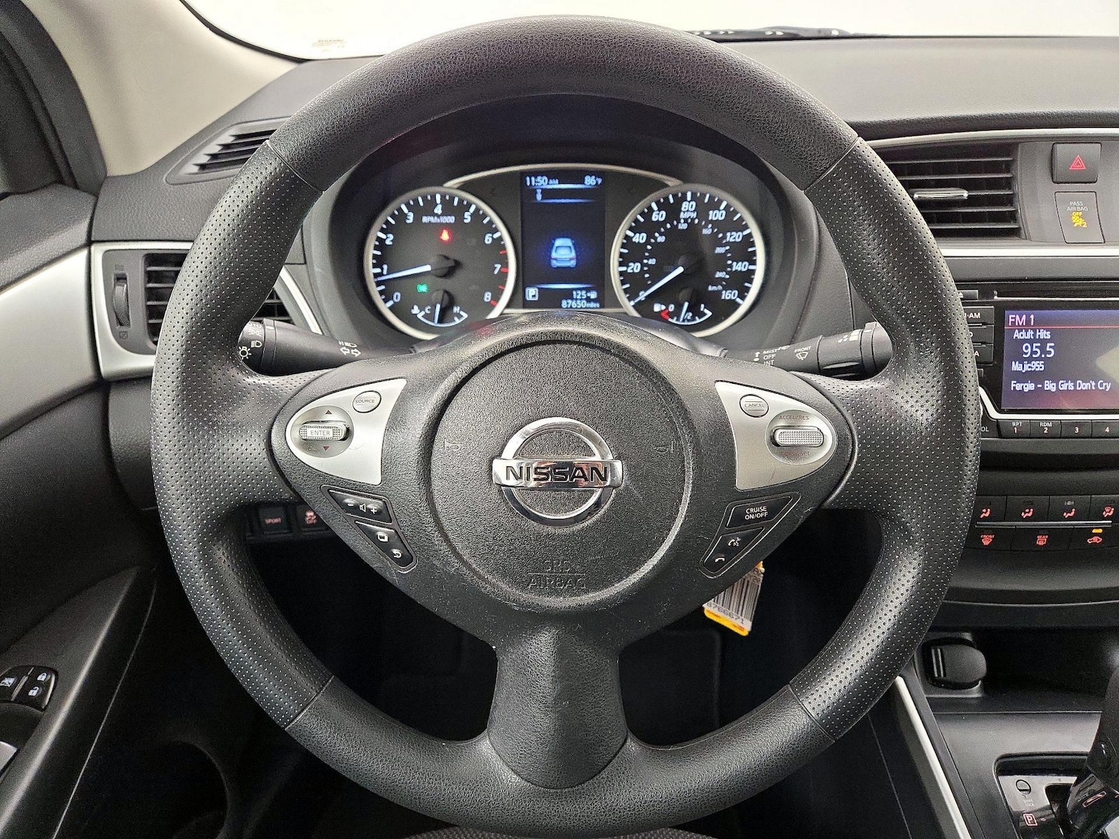 2018 Nissan Sentra S - Photo 11