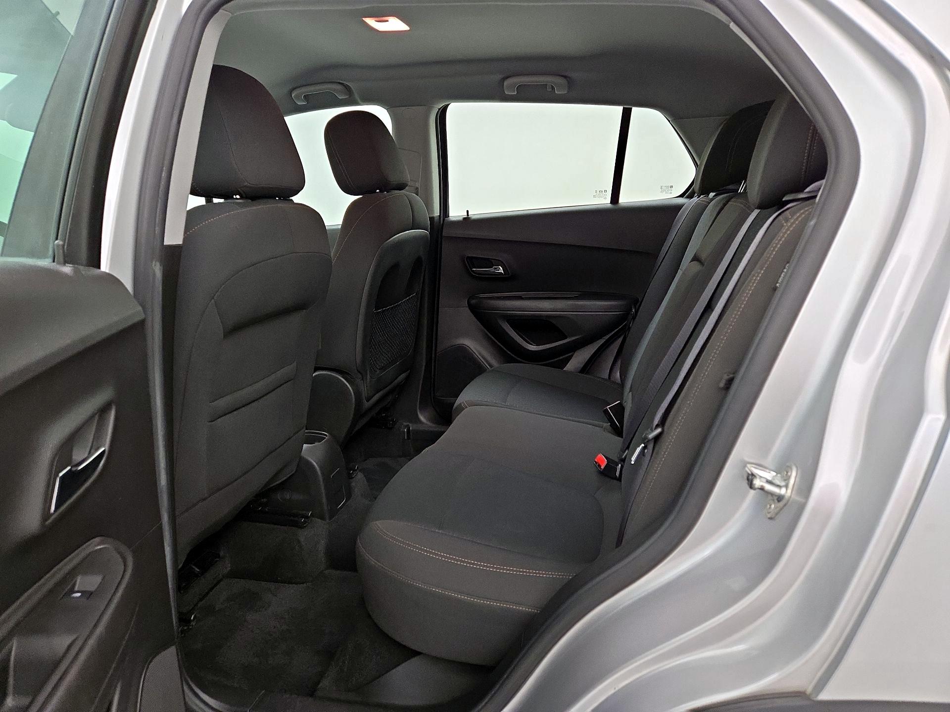 Thumbnail: 2018 Chevrolet Trax - 20