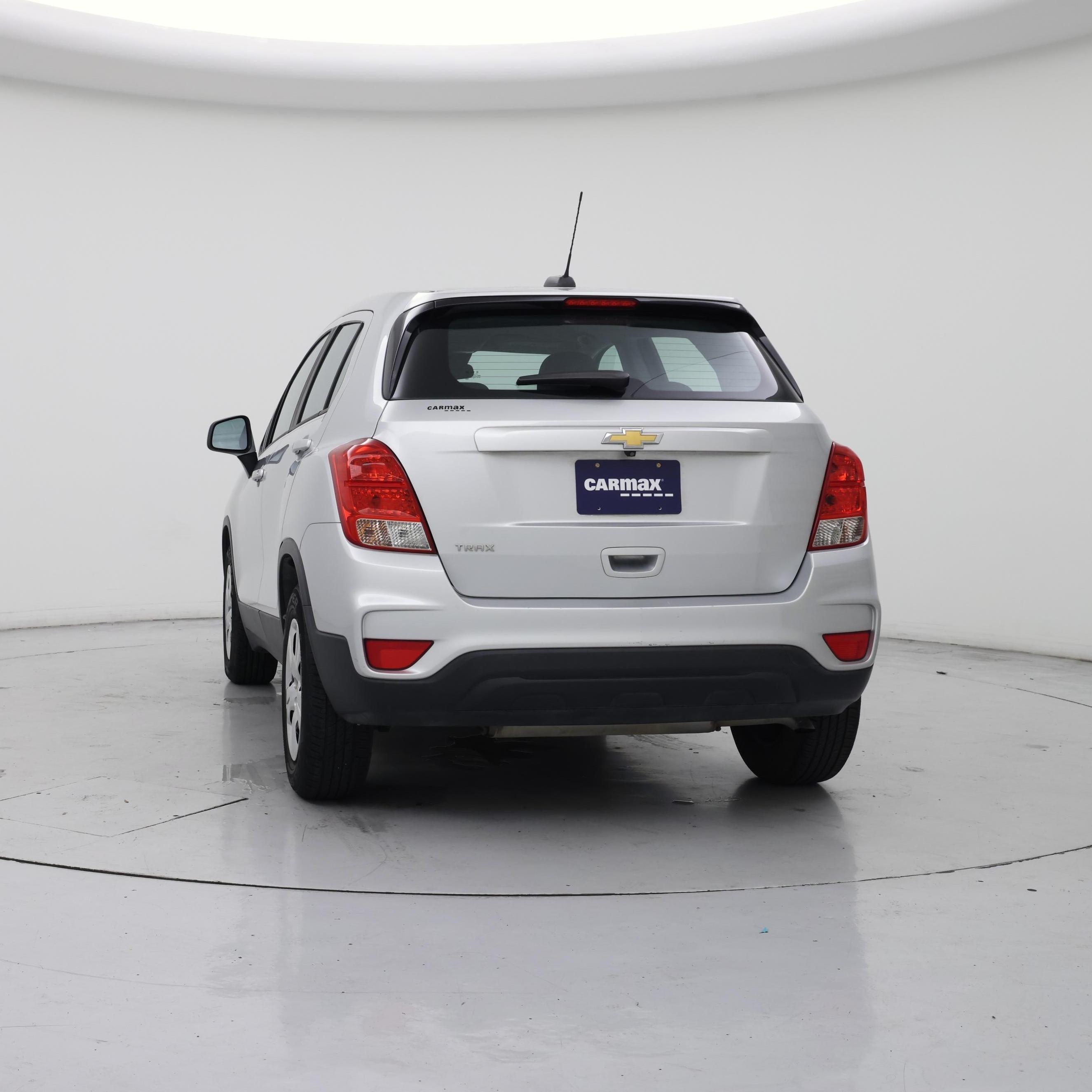 Thumbnail: 2018 Chevrolet Trax - 6