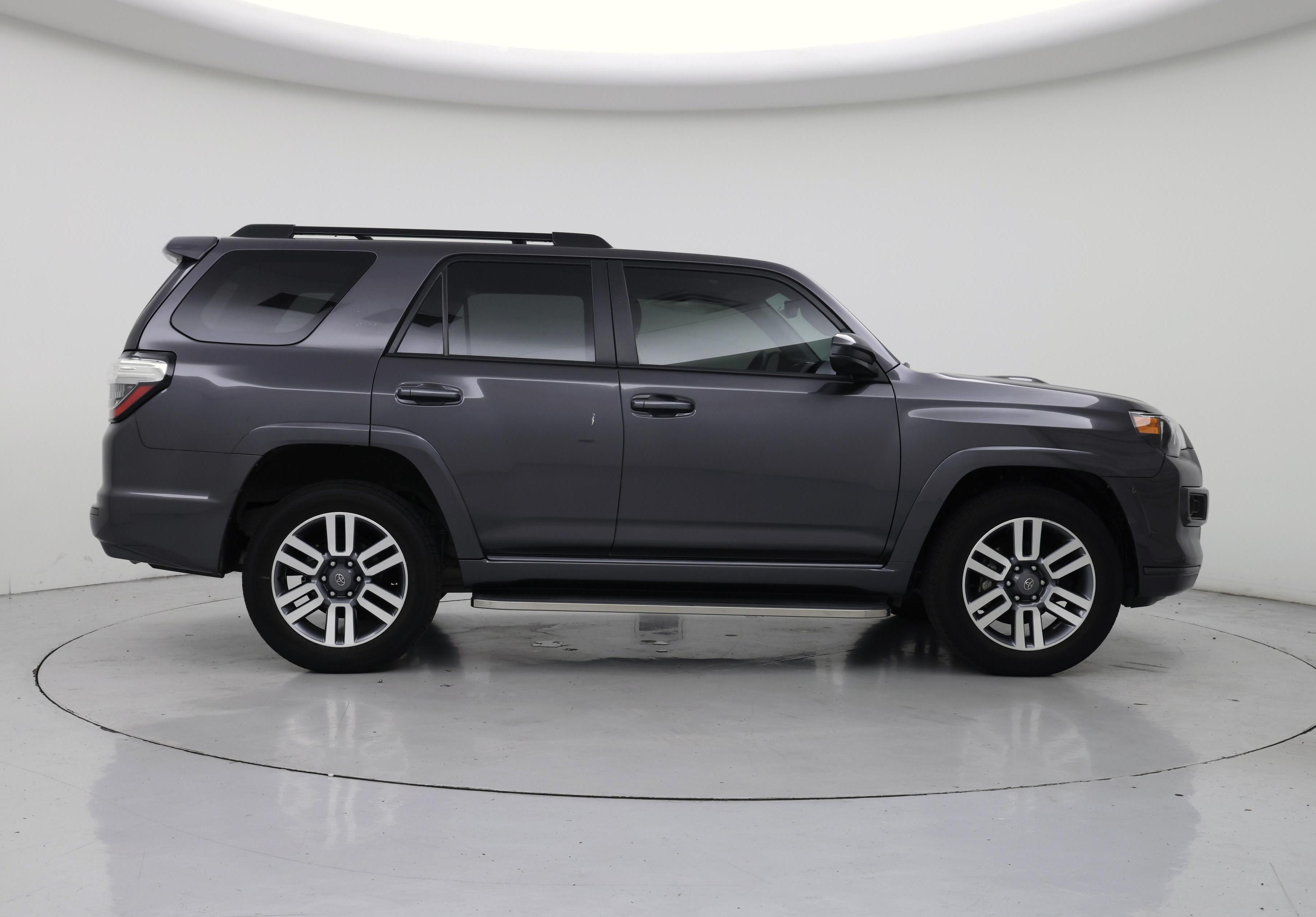 Thumbnail: 2023 Toyota 4Runner - 7