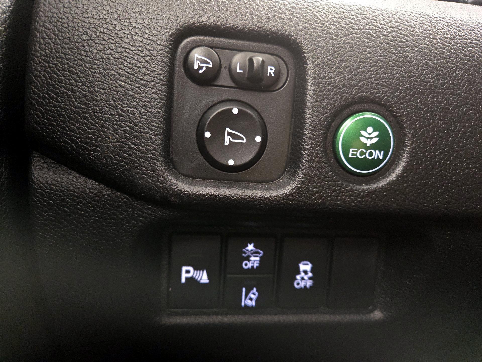 Thumbnail: 2019 Honda Passport - 13