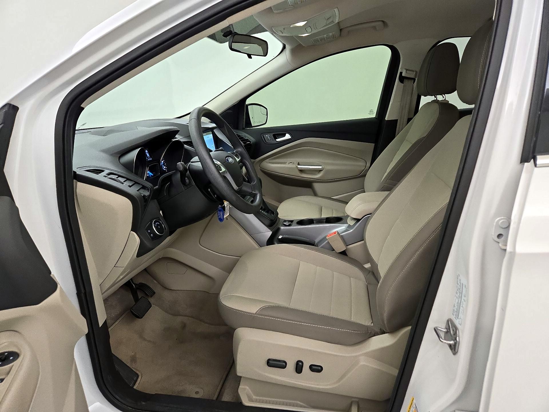 Thumbnail: 2016 Ford Escape - 11