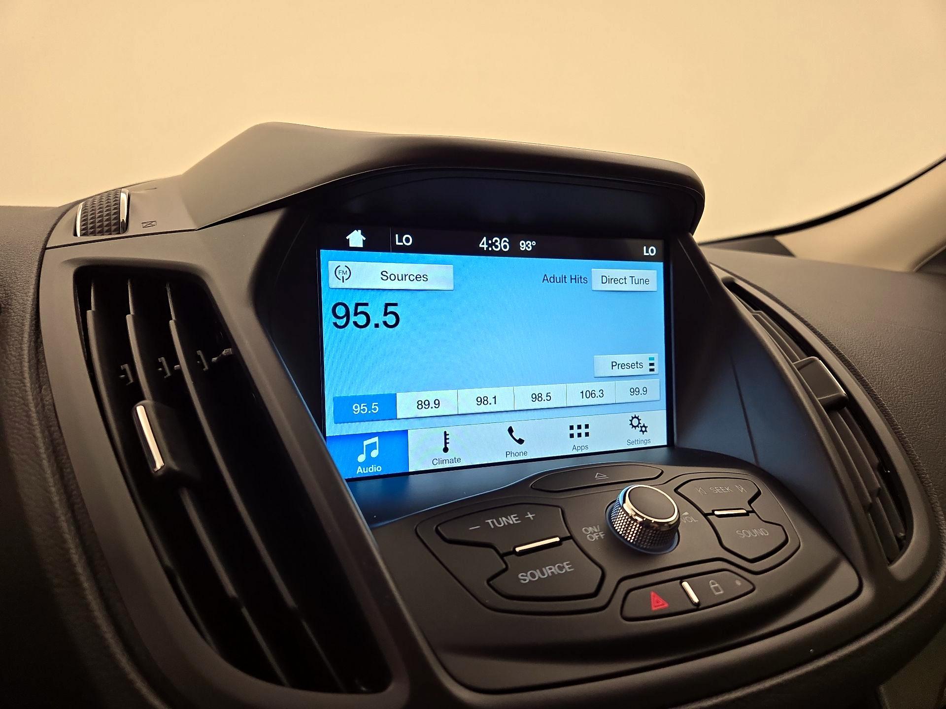 Thumbnail: 2016 Ford Escape - 15