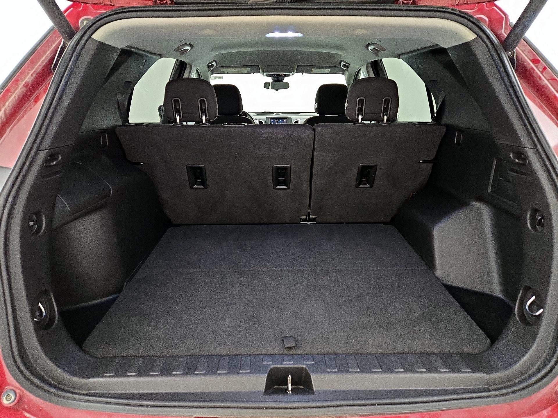 Thumbnail: 2020 Chevrolet Equinox - 20