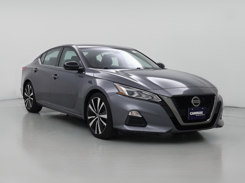2020 Nissan Altima SR