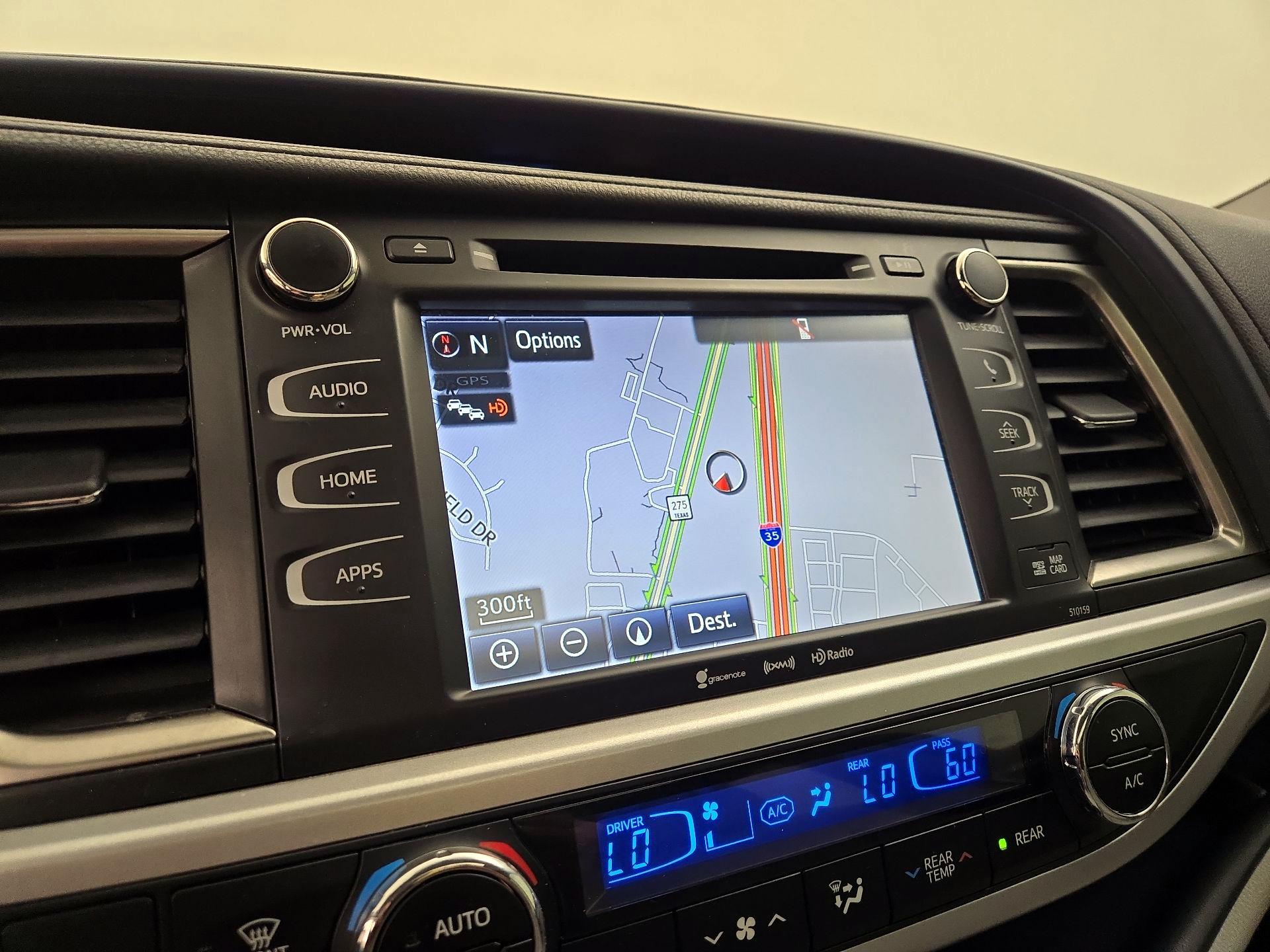 Thumbnail: 2016 Toyota Highlander - 14