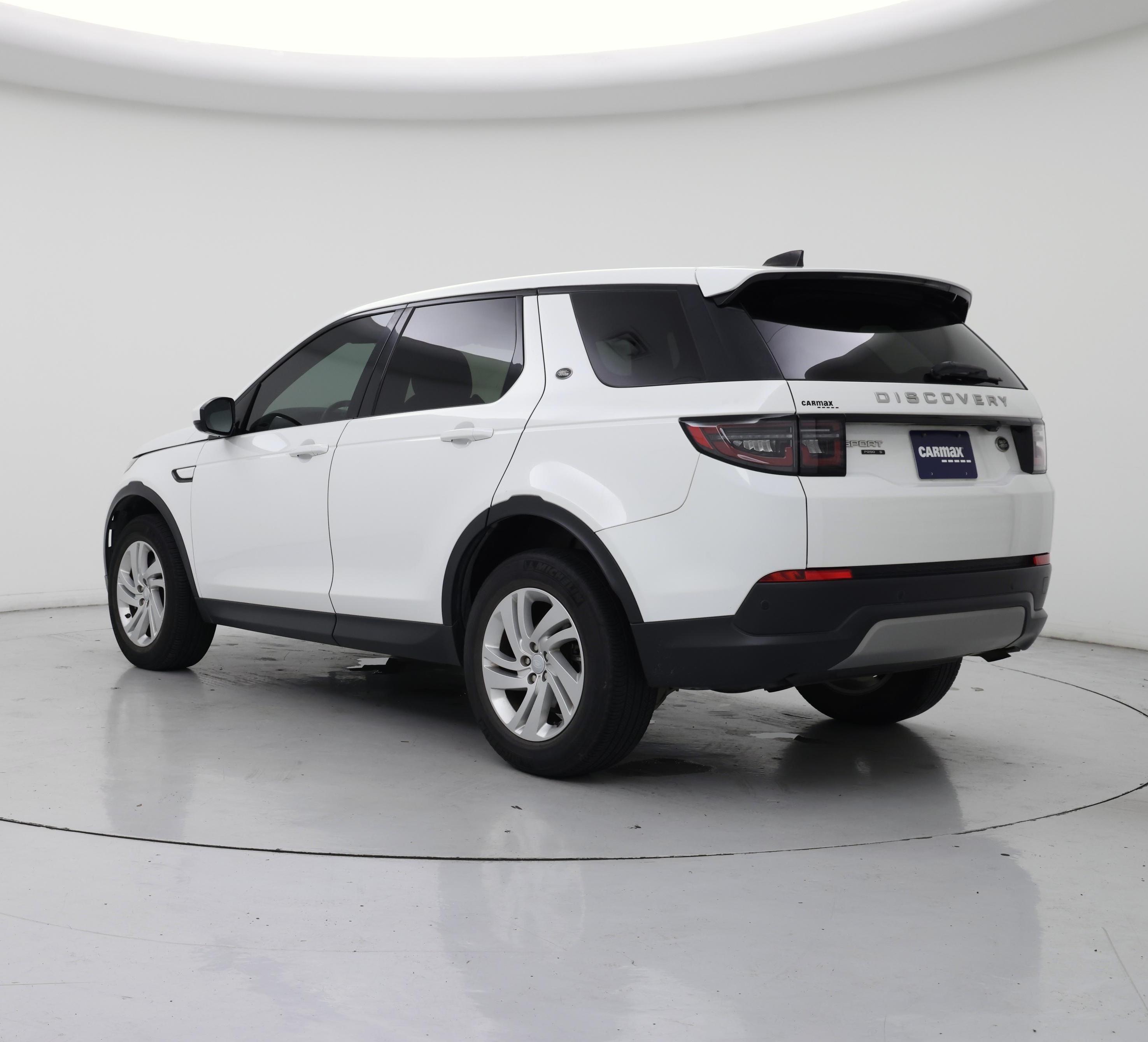 Thumbnail: 2020 Land Rover Discovery Sport - 2