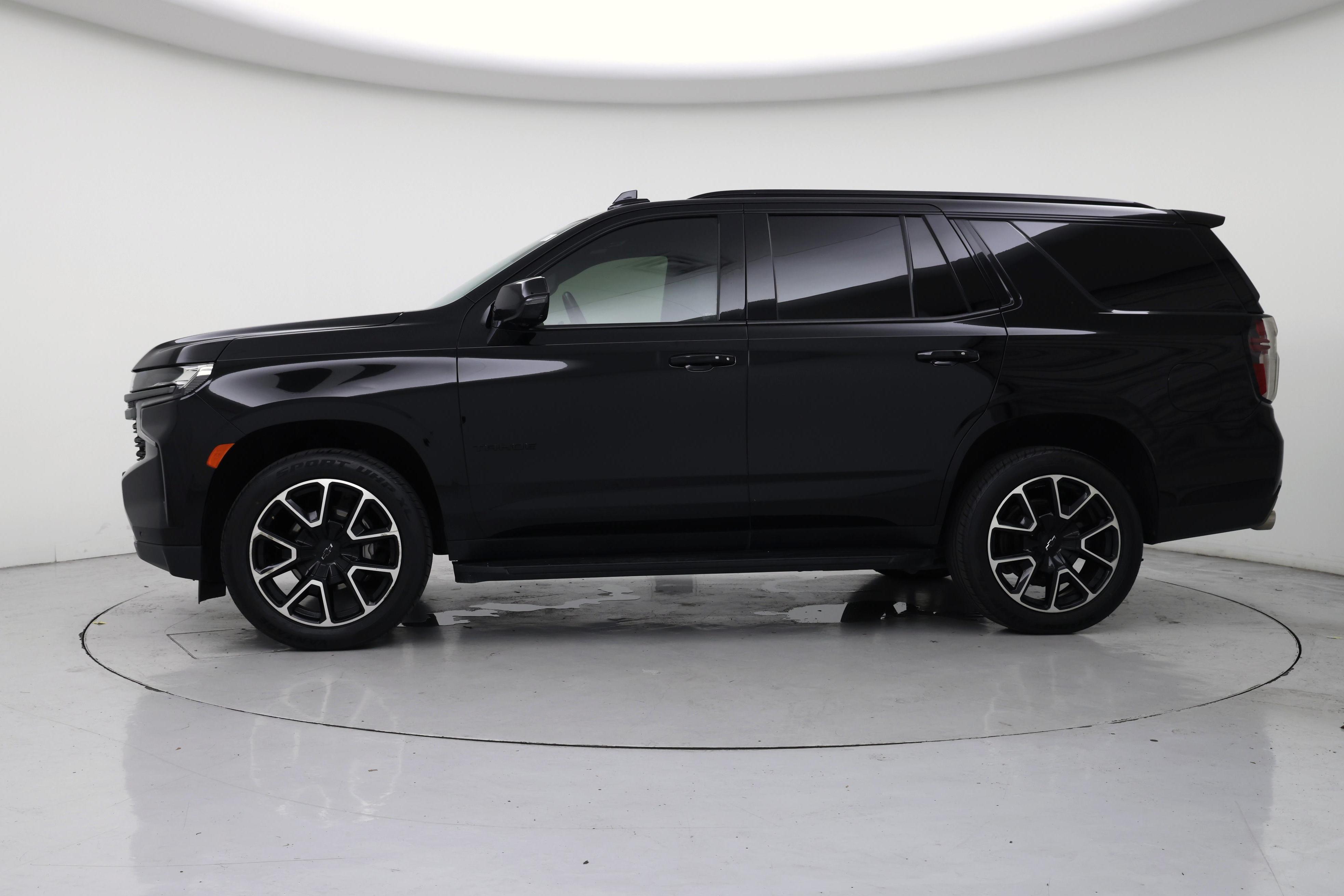 Thumbnail: 2022 Chevrolet Tahoe - 3