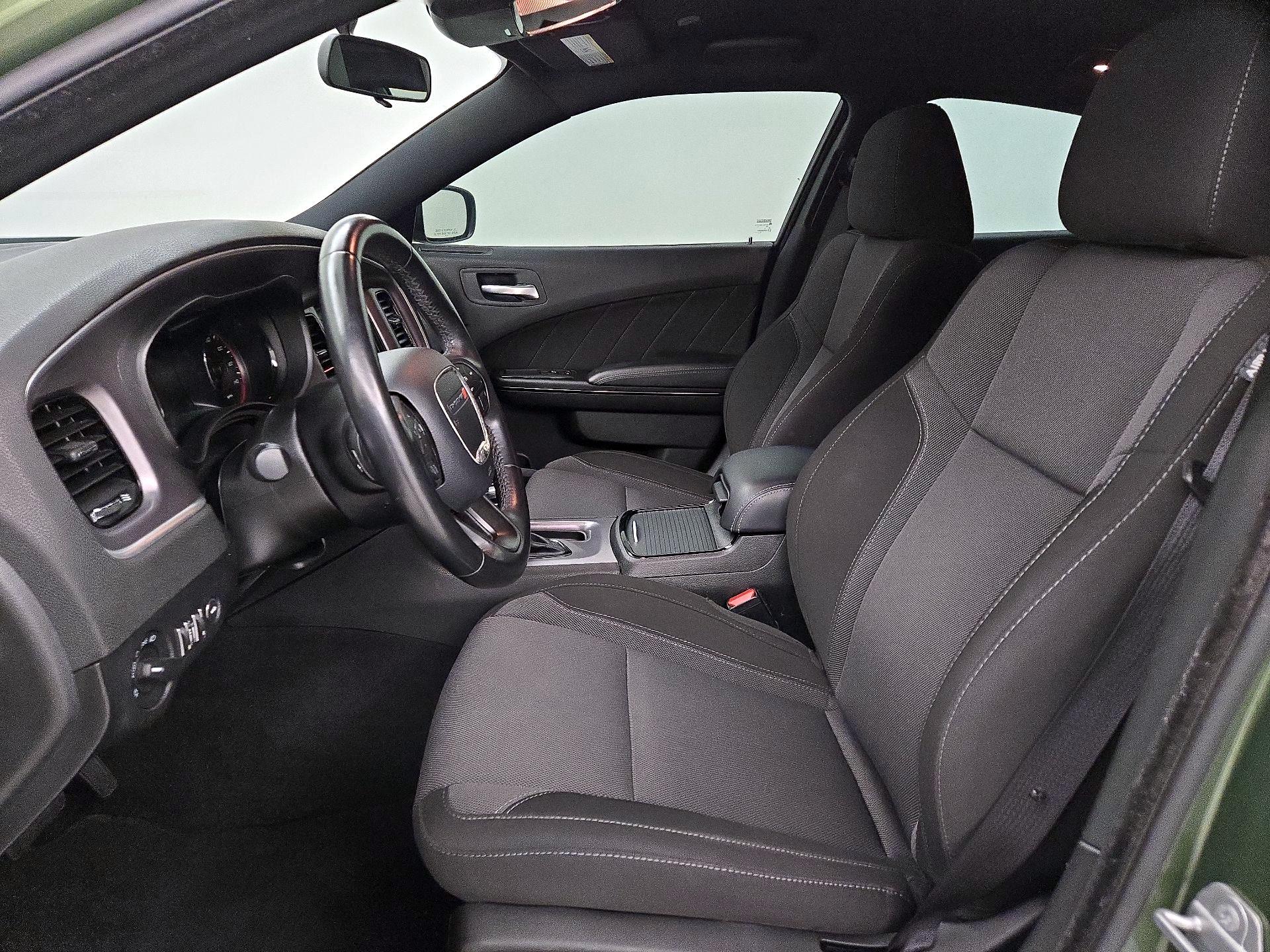Thumbnail: 2022 Dodge Charger - 11