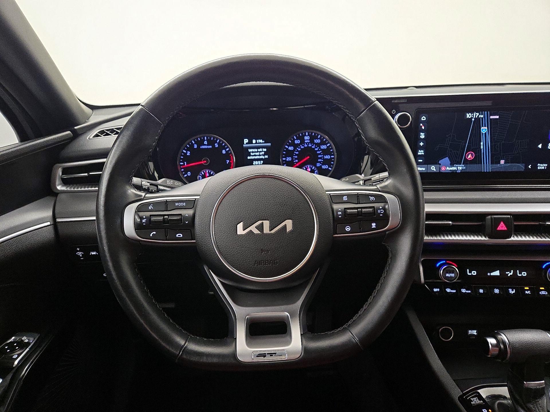 Thumbnail: 2023 Kia K5 - 10