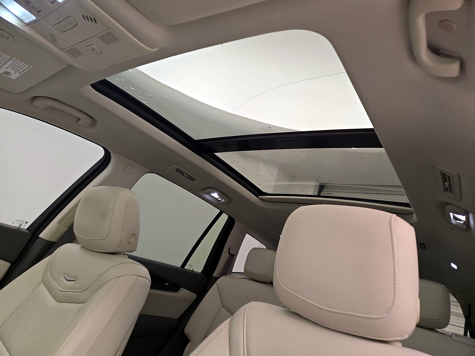 Thumbnail: 2021 Cadillac XT6 - 20