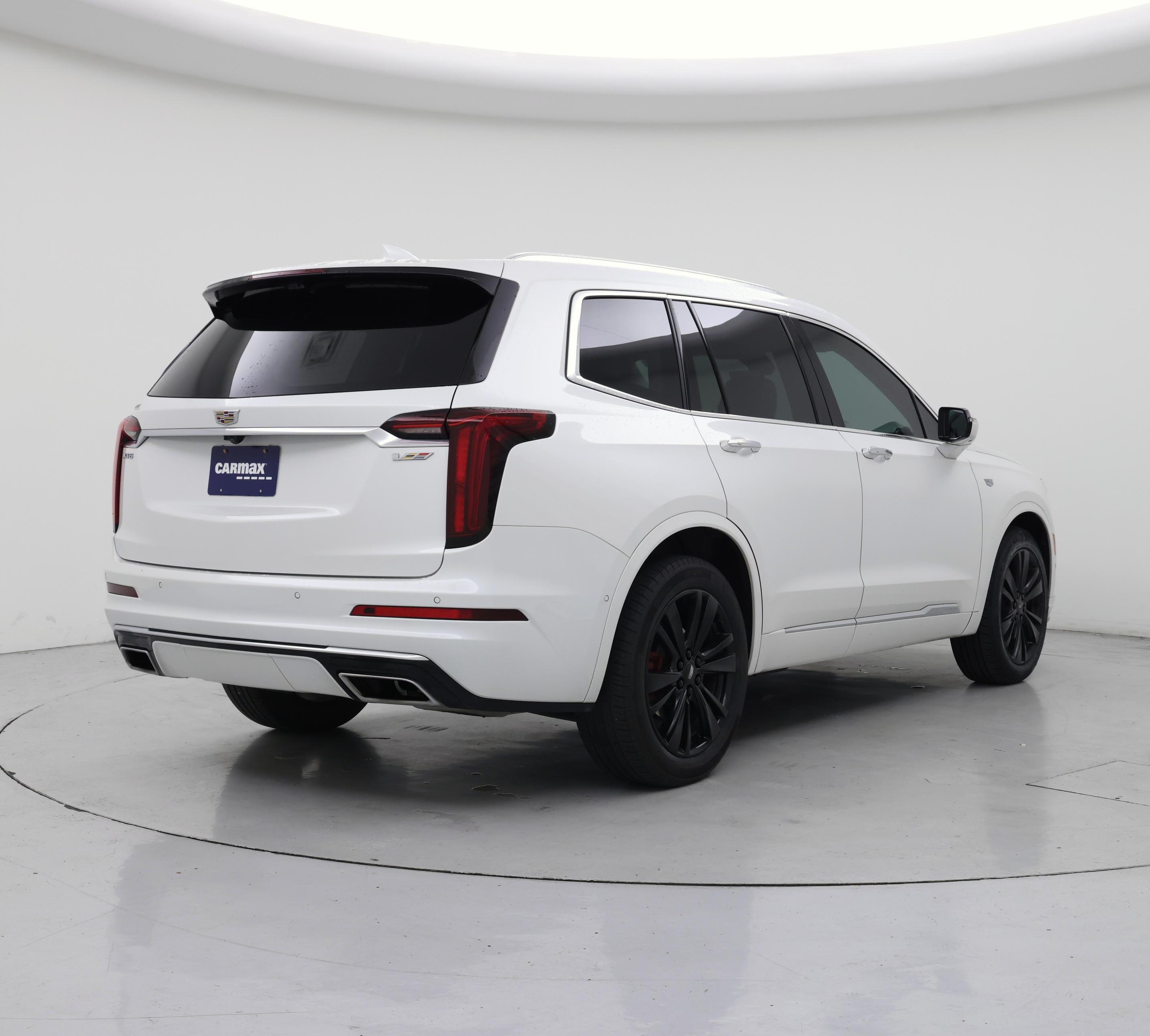 Thumbnail: 2021 Cadillac XT6 - 8