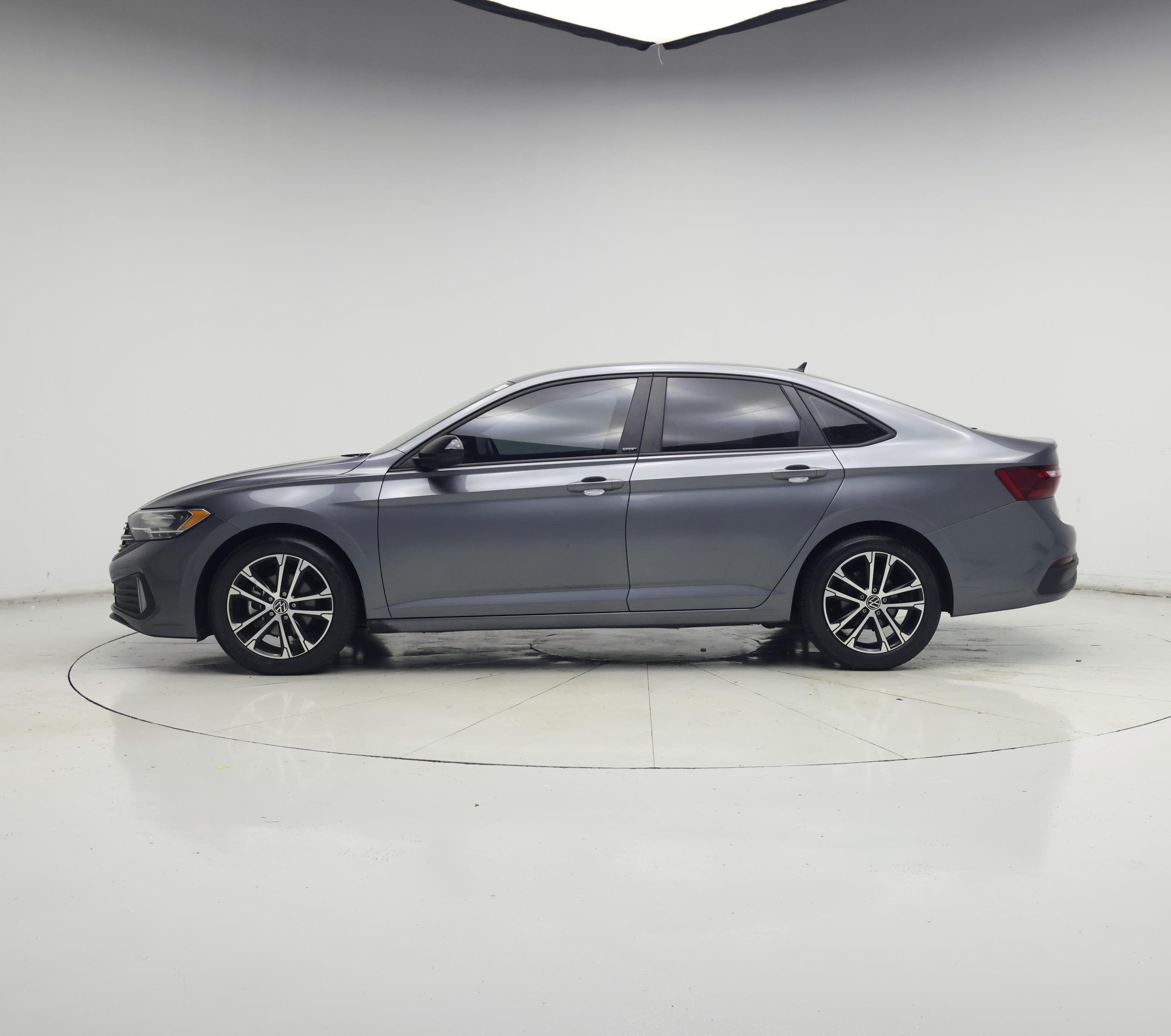 Thumbnail: 2023 Volkswagen Jetta - 3