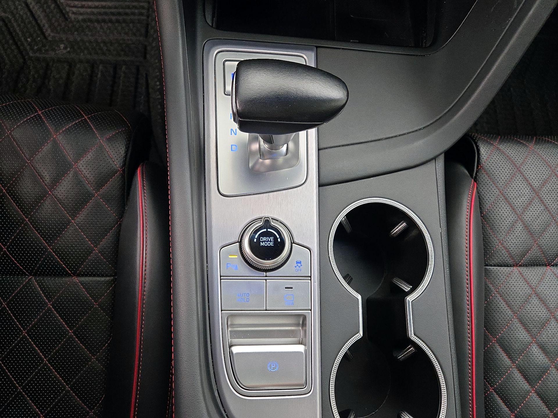 Thumbnail: 2021 Genesis G70 - 18