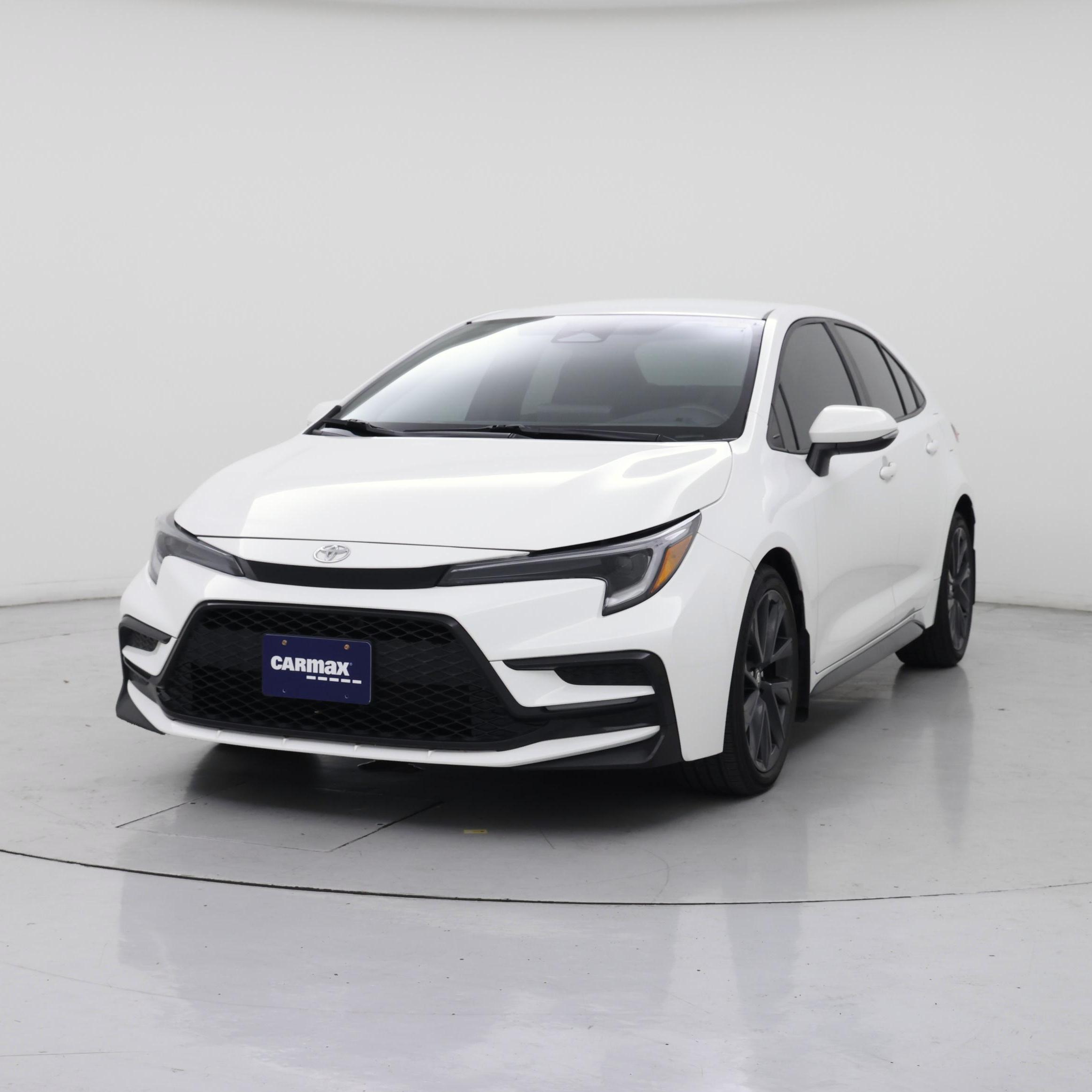 Thumbnail: 2023 Toyota Corolla - 4