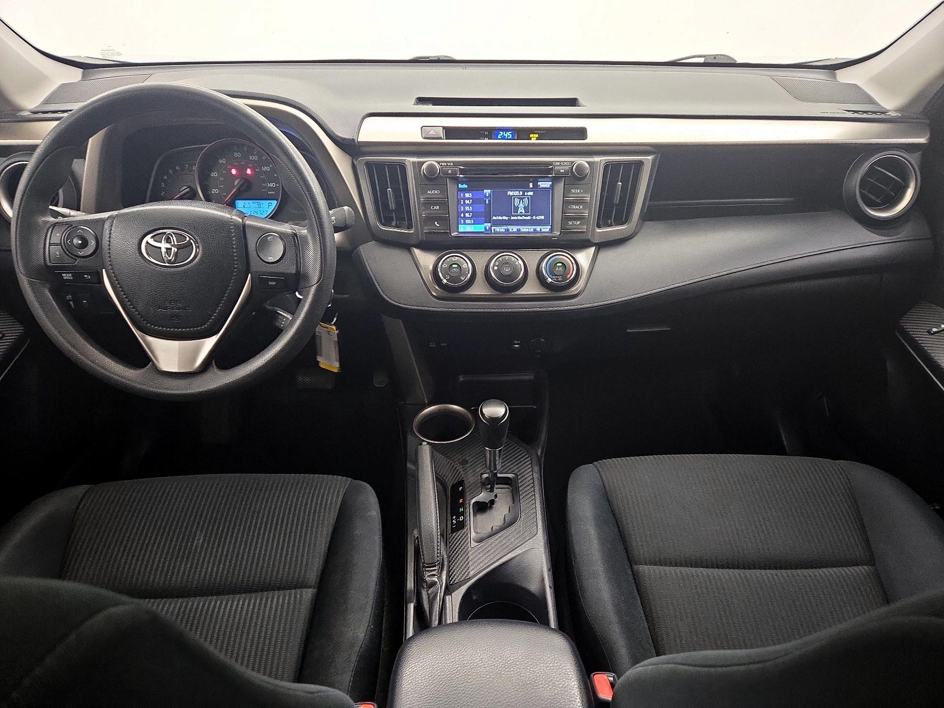 Thumbnail: 2015 Toyota RAV4 - 9