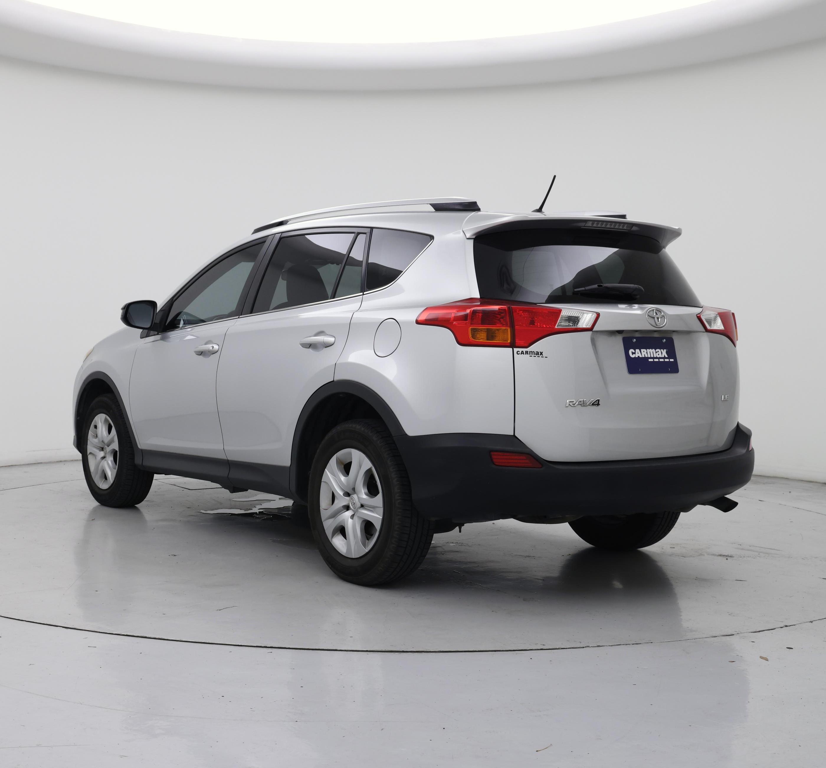Thumbnail: 2015 Toyota RAV4 - 2