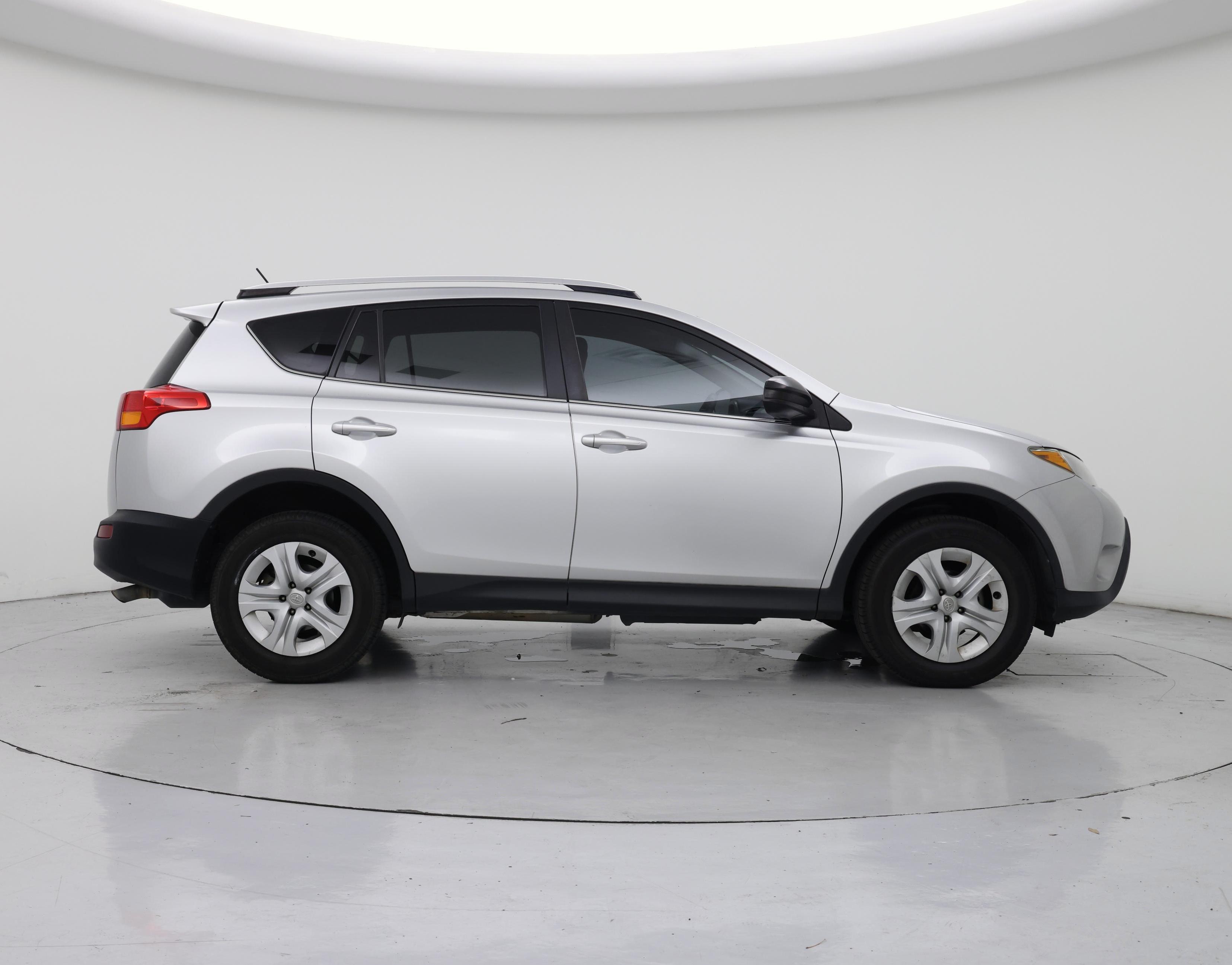 Thumbnail: 2015 Toyota RAV4 - 7